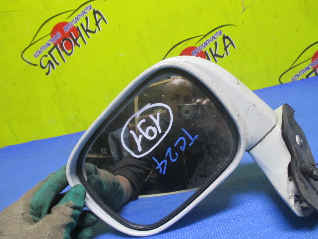 ЗЕРКАЛО/NIS/SERENA/PC24/PNC24/RC24/TC24/TNC24/VC24/VNC24/7KOHT/L