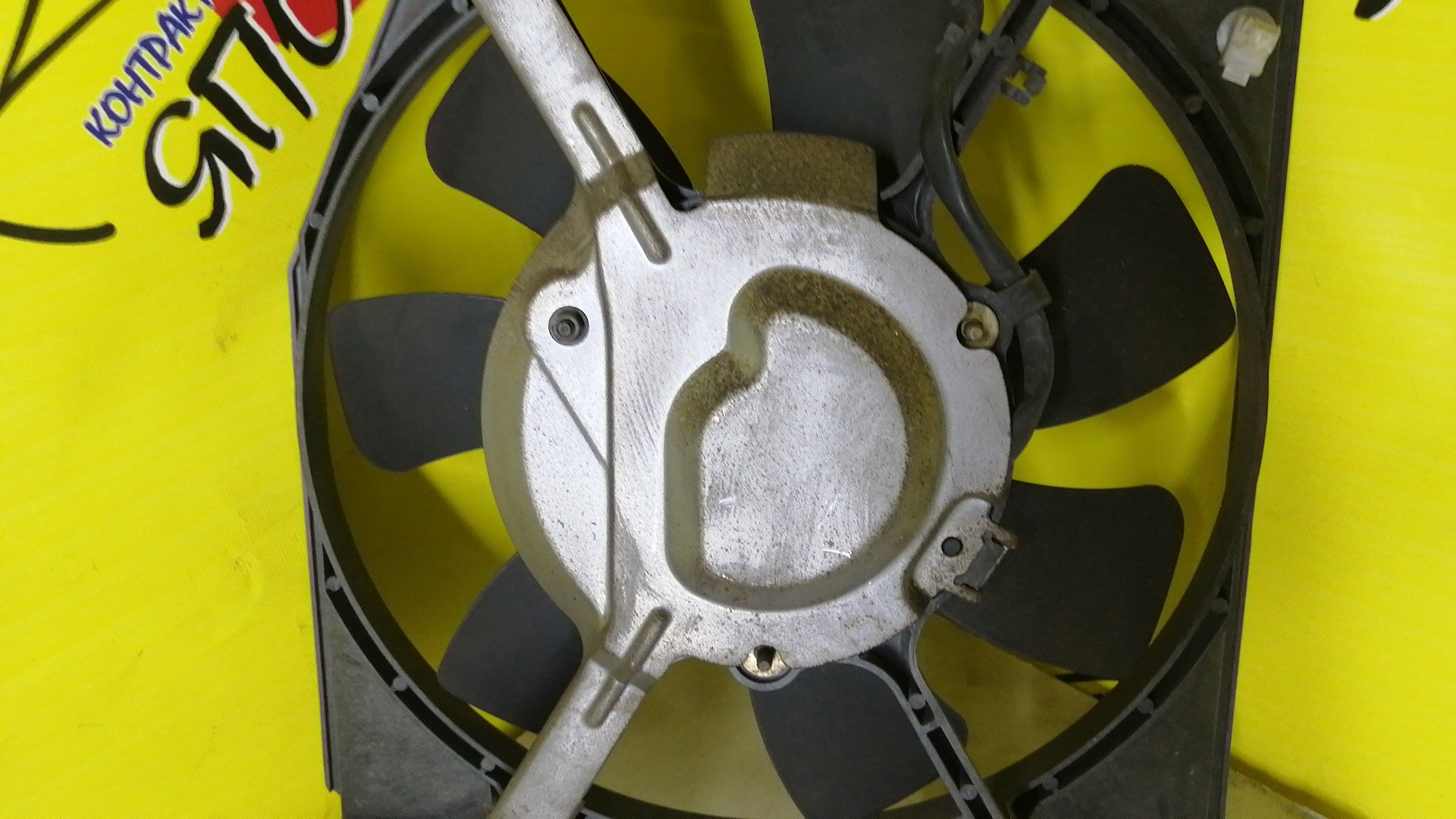 ДИФФУЗОР РАДИАТОРА/MAZ/FAMILIA/FAMILIA WAGON/PREMACY/BJ3P/BJ5P/BJ5W/BJ8W/BJFP/BJFW/CP8W/CPEW/FP-DE/FS-DE/ZL-DE/R