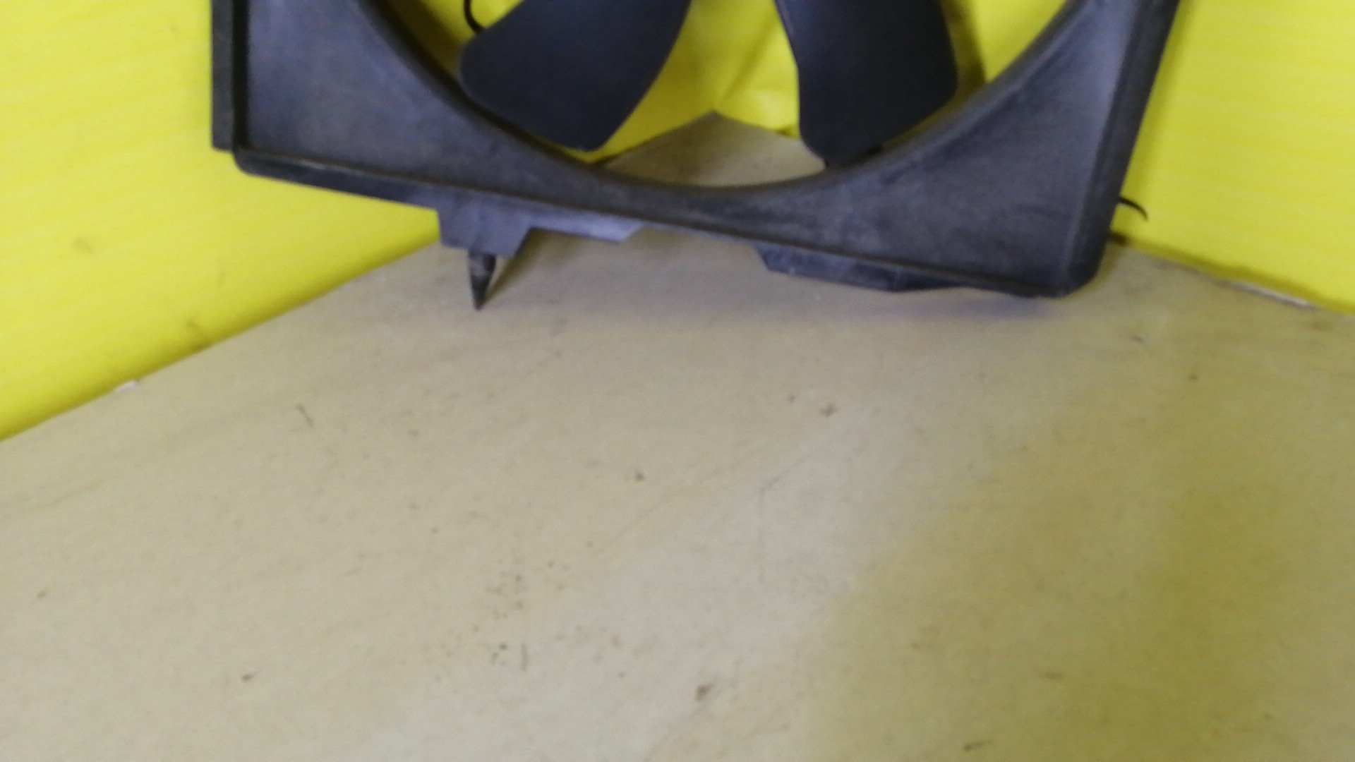 ДИФФУЗОР РАДИАТОРА/MAZ/FAMILIA/FAMILIA WAGON/PREMACY/BJ3P/BJ5P/BJ5W/BJ8W/BJFP/BJFW/CP8W/CPEW/FP-DE/FS-DE/ZL-DE/R