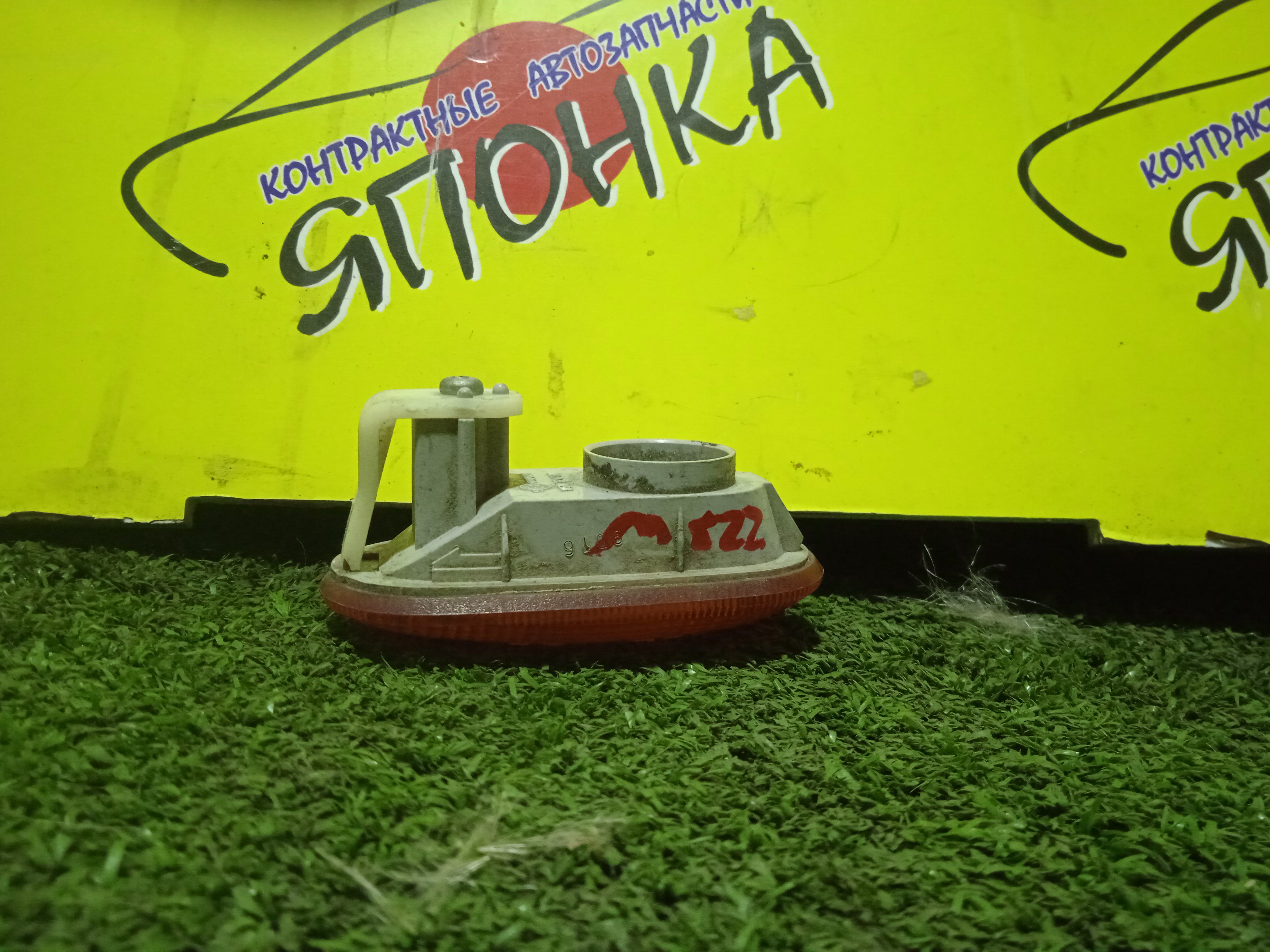 ПОВТОРИТЕЛЬ В КРЫЛО/MMC/COLT/Z23W/1132-227/F/ОРАНЖЕВЫЙ