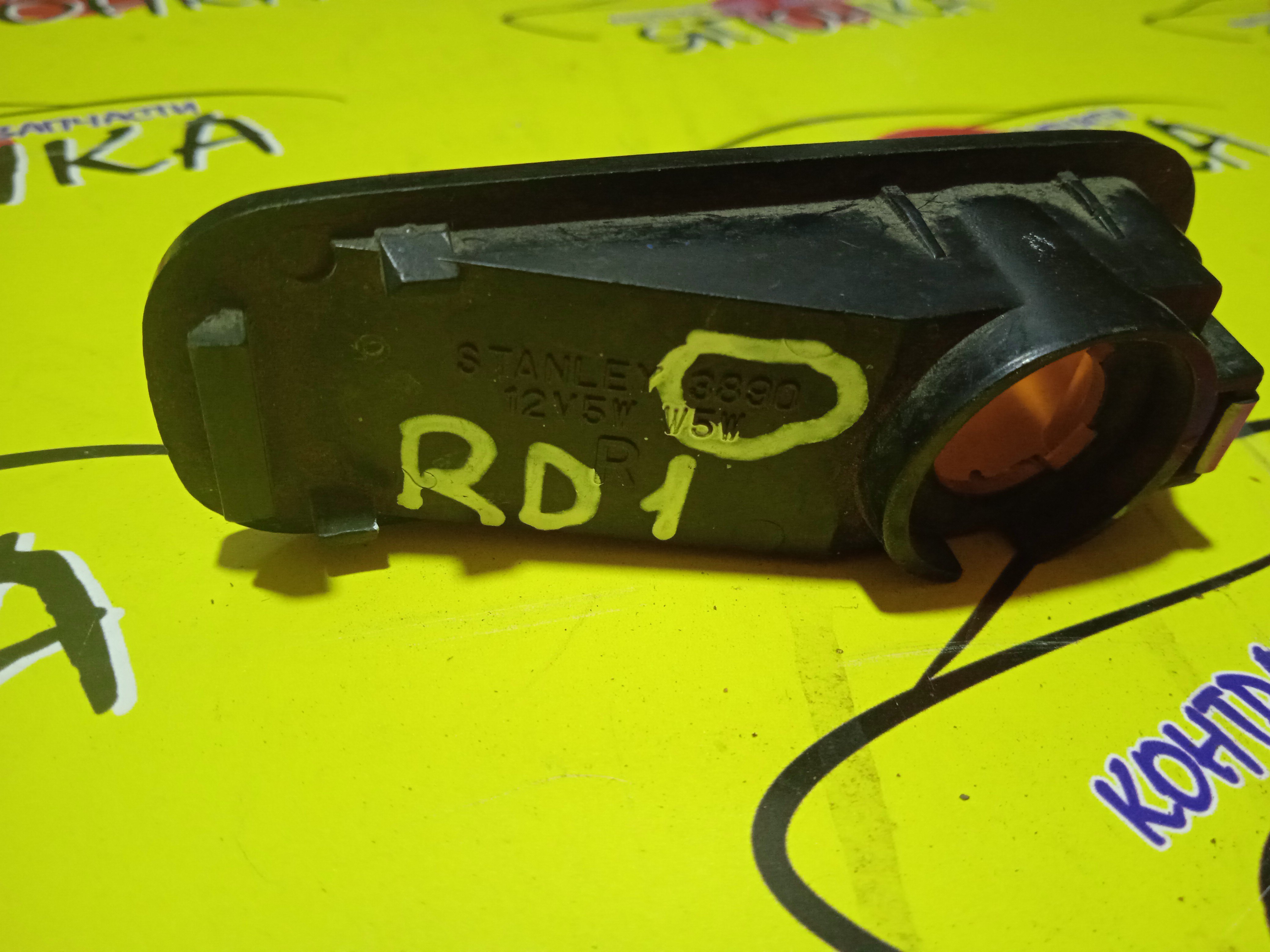 ПОВТОРИТЕЛЬ В КРЫЛО/HON/INSPIRE/ACCORD/CB5/CF3/CF4/6R01391/ОРАНЖЕВЫЙ