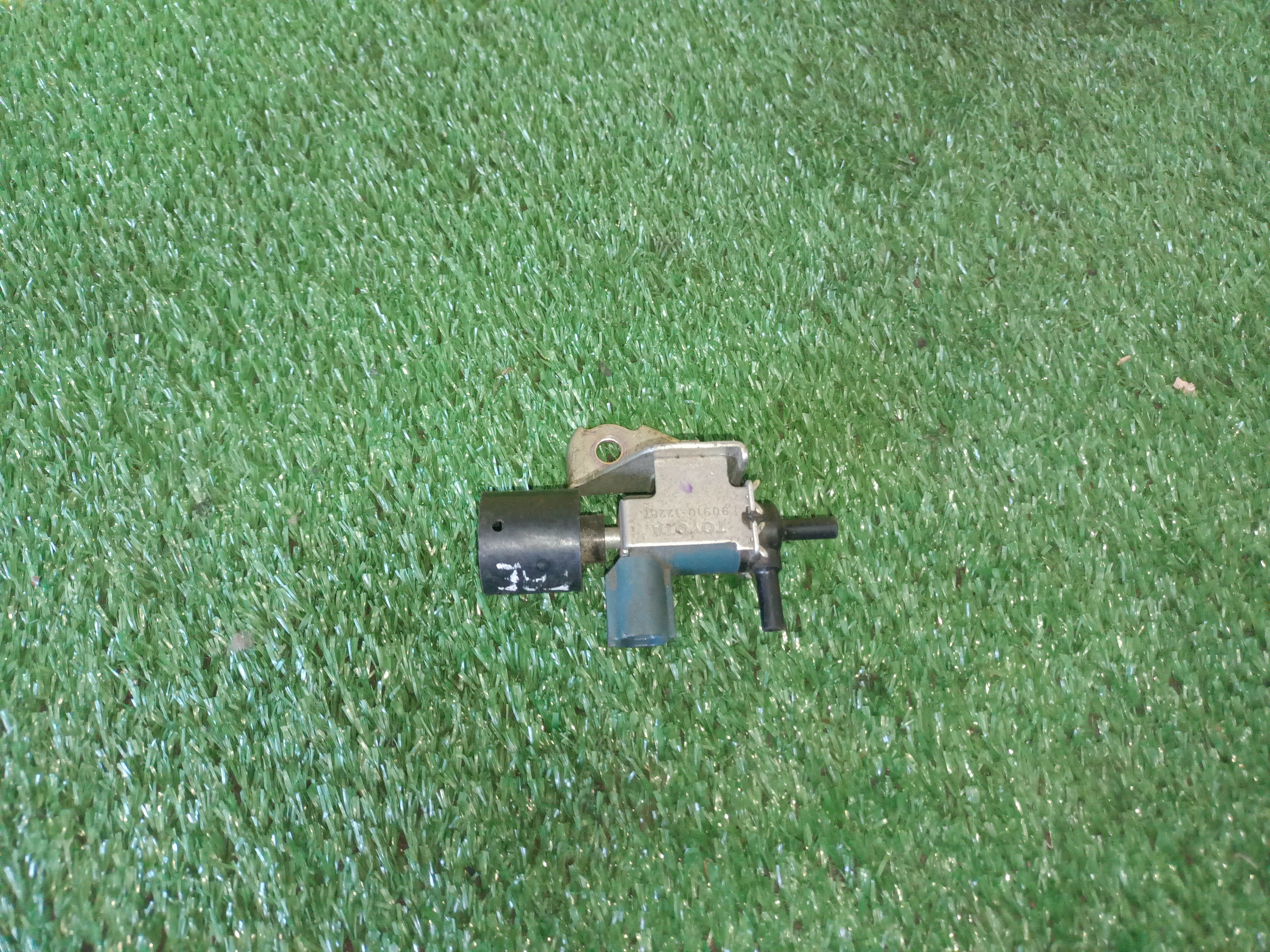 ВАКУУМНЫЙ КЛАПАН/TOY/3ZRFAE/2ZRFAE/9091012281