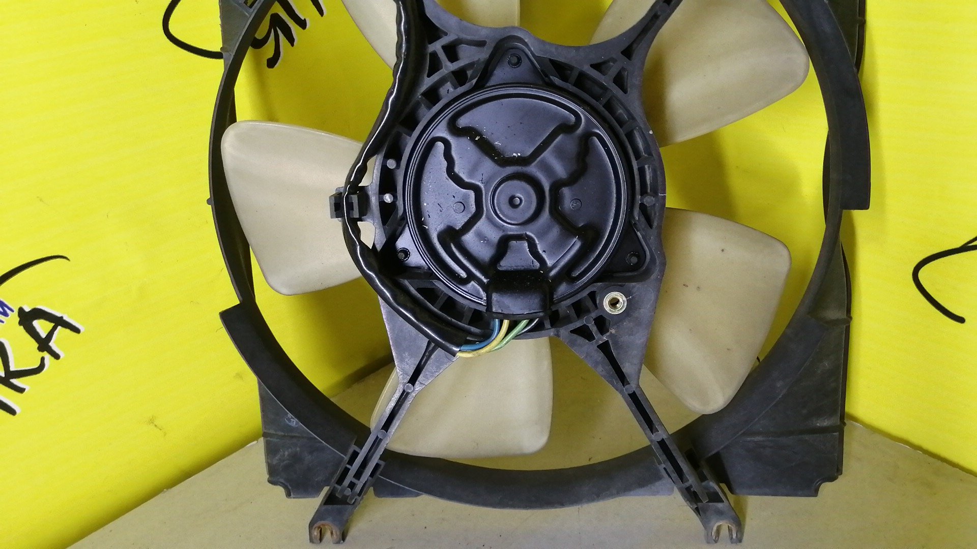 ДИФФУЗОР РАДИАТОРА/MMC/DIAMANTE/F34A/F31A/F36A/F41A/F46A/F47A/L