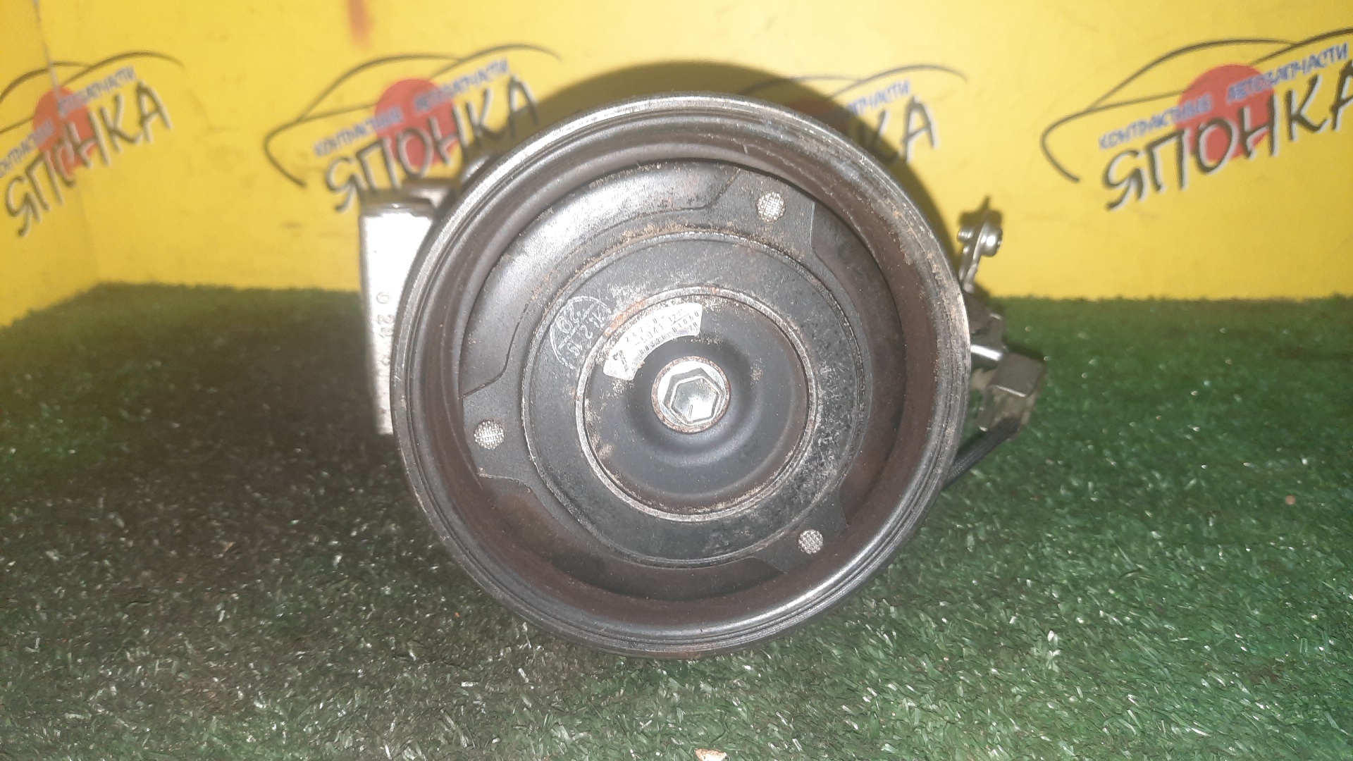 КОМПРЕССОР КОНДИЦИОНЕРА/TOY/1KR-FE/K3-VE/BOON/PASSO/KGC10/KGC15/KGC30/KGC35/M300S/M301S/M310S/M600S/M610S/QNC10/ЖЕЛЕЗНЫЙ ШКИВ/ТРУБКИ С РАЗНЫХ СТОРОН/4472605550/4472605053/4472803150