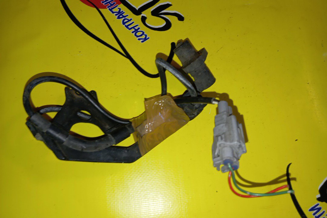 ДАТЧИК ABS/TOY/COROLLA/COROLLA CERES/COROLLA LEVIN/COROLLA SPACIO/SPRINTER/SPRINTER CARIB/SPRINTER MARINO/SPRINTER TRUENO/AE100/AE101/AE102L/AE104/AE110/AE111/AE111G/AE111N/AE114/AE114G/AE115G/AE115N/CE100/CE102G/CE104/CE105V/CE107V/CE110/CE113/CE114/CE116/EE101/EE111/F/L