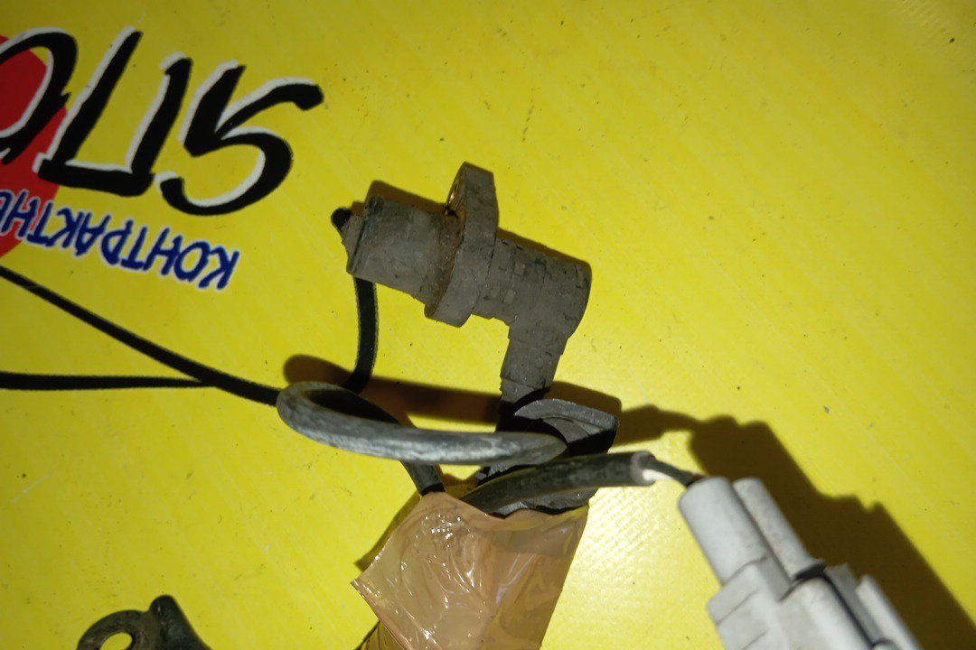 ДАТЧИК ABS/TOY/COROLLA/COROLLA CERES/COROLLA LEVIN/COROLLA SPACIO/SPRINTER/SPRINTER CARIB/SPRINTER MARINO/SPRINTER TRUENO/AE100/AE101/AE102L/AE104/AE110/AE111/AE111G/AE111N/AE114/AE114G/AE115G/AE115N/CE100/CE102G/CE104/CE105V/CE107V/CE110/CE113/CE114/CE116/EE101/EE111/F/L