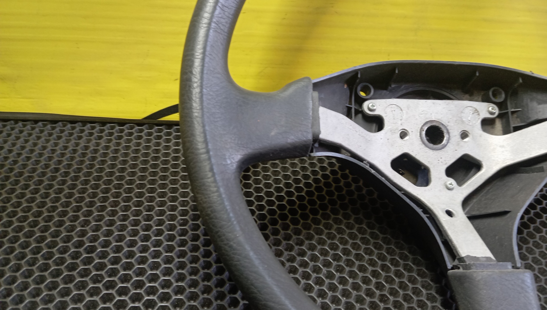 РУЛЬ/TOY/CARINA/CORONA/AT170/AT171/AT175/CT170/ST170/ST171/4510020850/3 ЛУЧА