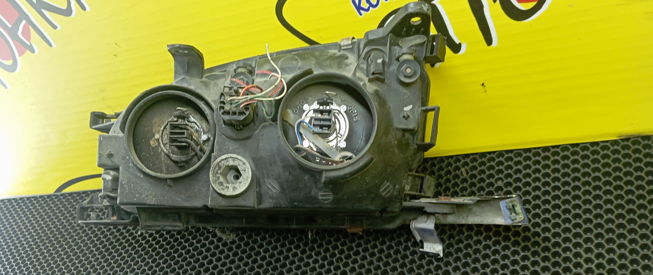 ФАРА/TOY/CALDINA/AT211G/CT216G/ST210G/ST215G/ST215W/0531/BLACK/2 МОДЕЛЬ/R