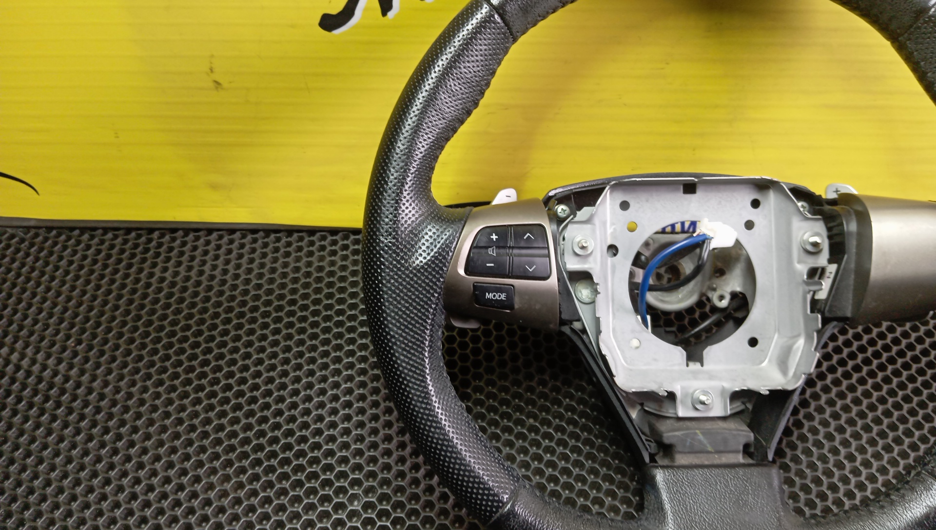 РУЛЬ/TOY/NOAH/VOXY/ZRR70/ZRR75/МУЛЬТИРУЛЬ/45100WY010/3 ЛУЧА