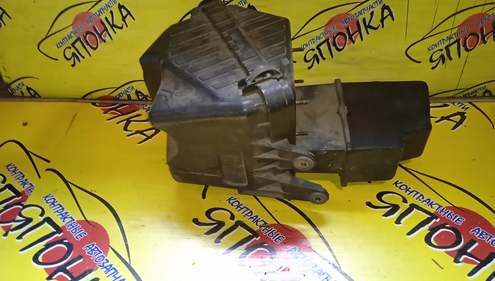 КОРПУС ВОЗДУШНОГО ФИЛЬТРА/MMC/ASPIRE/GALANT/LEGNUM/EA1A/EA1W/EA2A/EA3A/EA3W/EA7A/EA7W/EC1A/EC1W/EC3A/EC3W/EC7A/EC7W/4G64/4G93/4G94