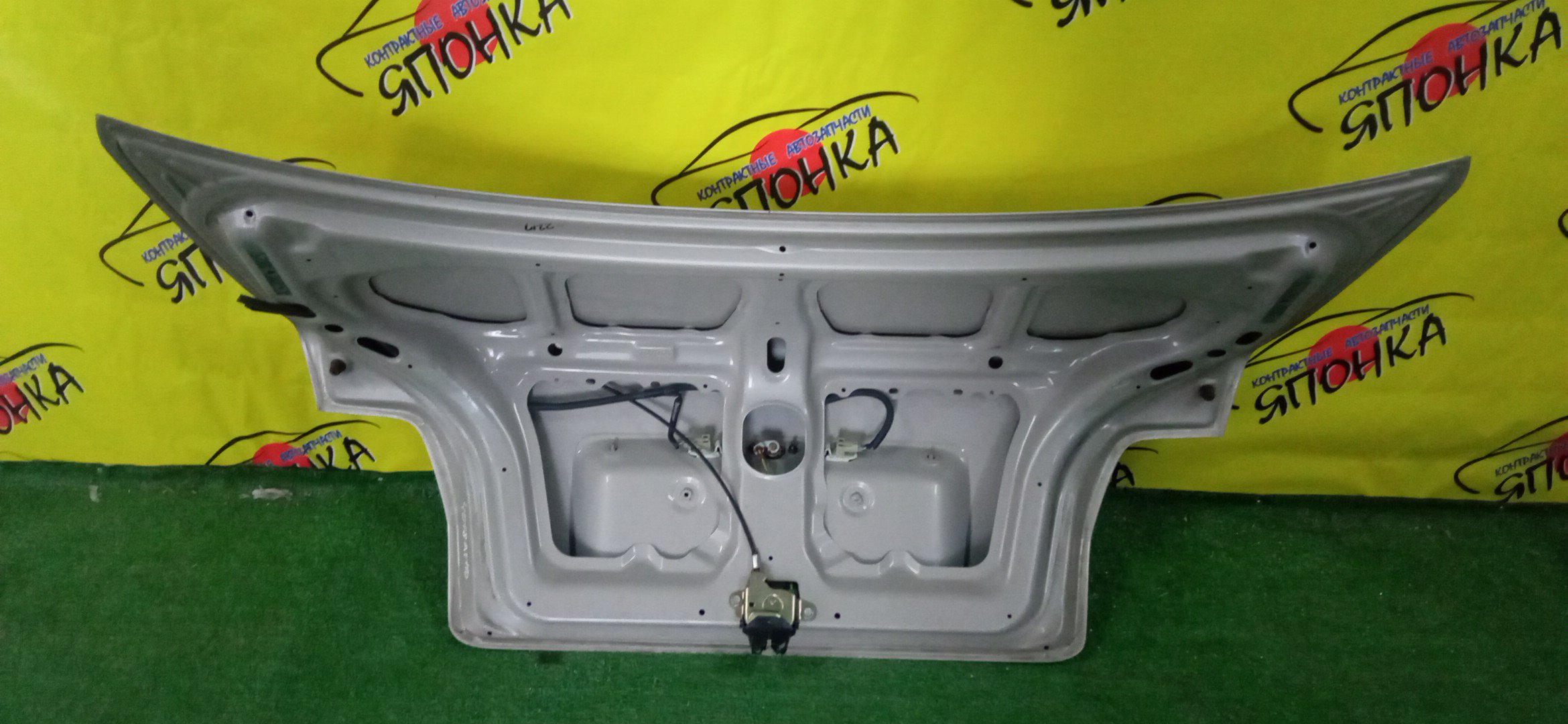 КРЫШКА БАГАЖНИКА/TOY/COROLLA/AE110/AE111/AE114/CE110/CE114/EE111/1 МОДЕЛЬ/644011A640