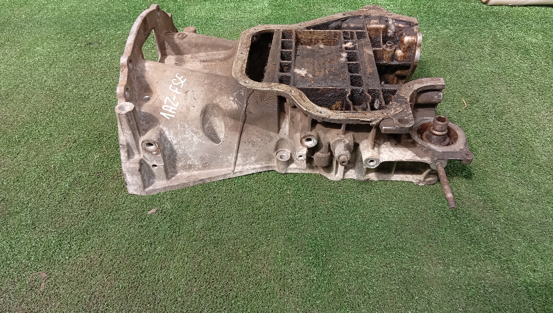 ПОДДОН/TOY/1AZ-FE/2AZ-FE/2AZ-FSE/2AZ-FXE/IPSUM/HARRIER/AVENSIS/CAMRY/KLUGER V/ESTIMA/ESTIMA HYBRID/ALPHARD/ACA23/ACA28/ACM21W/ACM26W/ACR30W/ACR40W/ACU10W/ACU15W/ACU20/ACU25/ACU30W/ACU35W/ACV30/ACV31/ACV35/AHR10W/ANH10W/ANH15W/ATH10W/AZT251/ALLUMINIUM