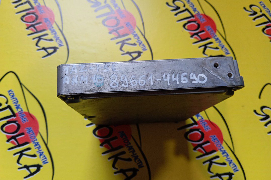 БЛОК EFI/TOY/ISIS/1AZ-FSE/ANM10/8966144590