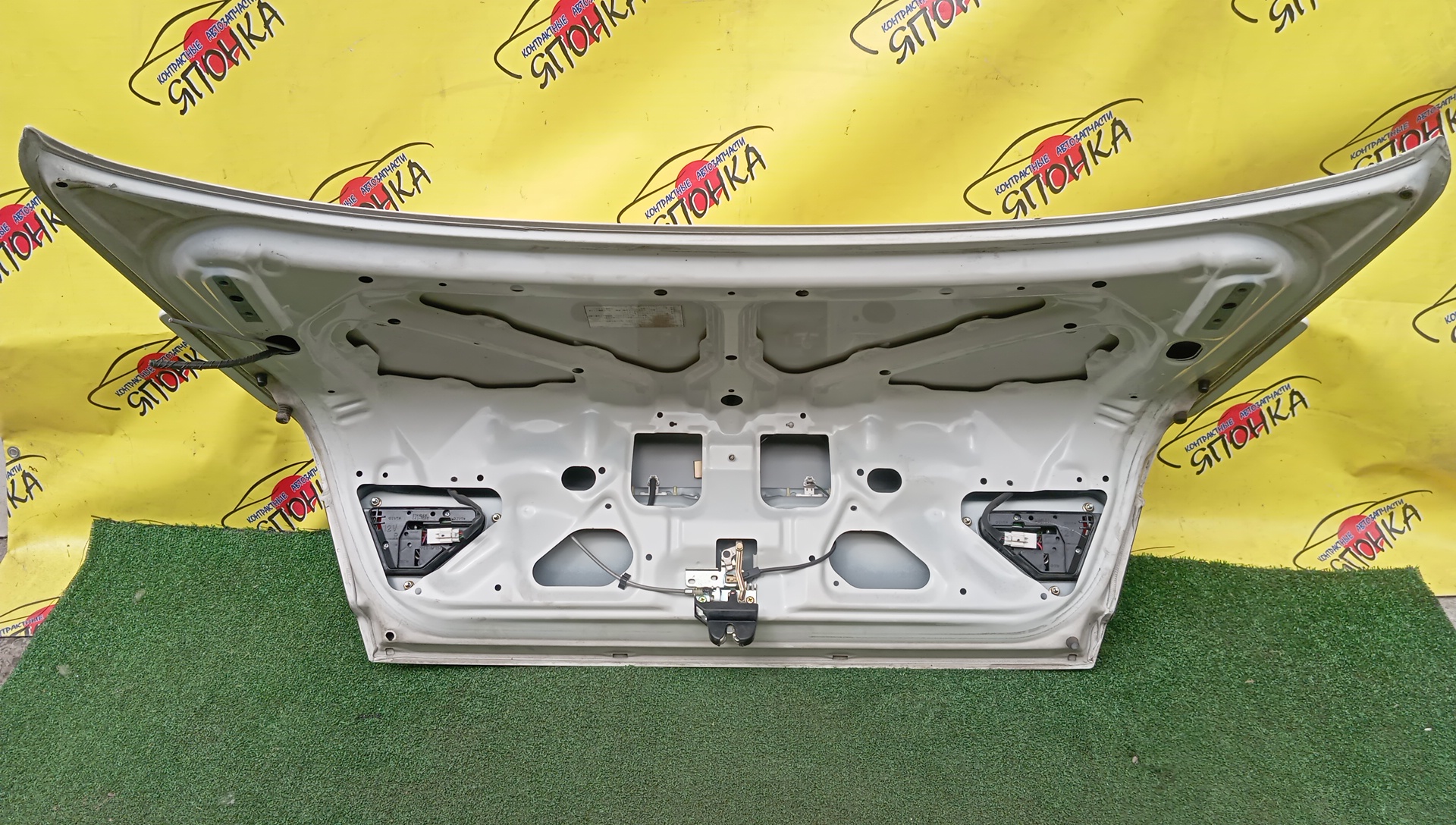 КРЫШКА БАГАЖНИКА/MMC/GALANT/E52A/E53A/E54A/E64A/E74A/E84A/СПОЙЛЕР/MB907505