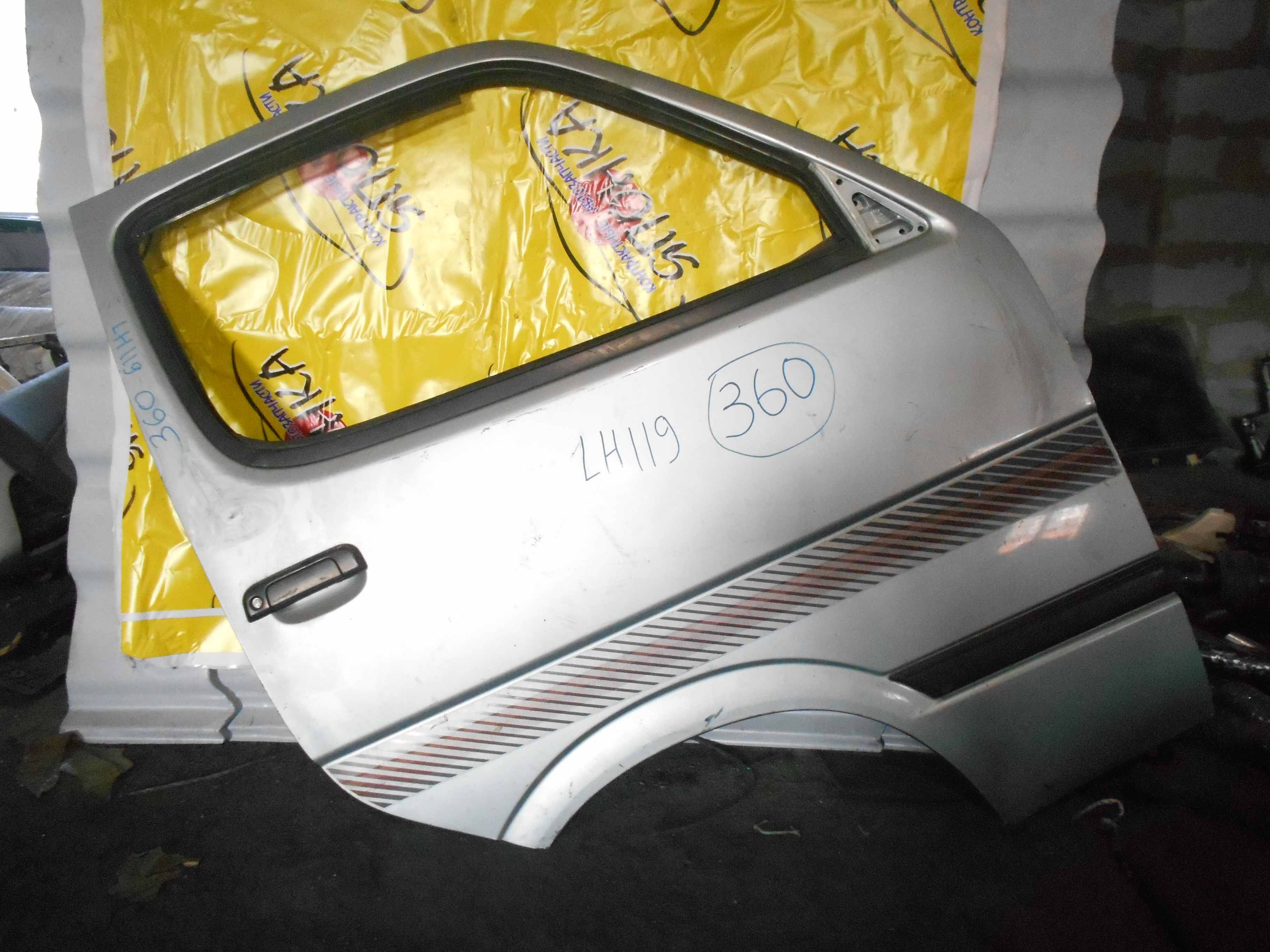 ДВЕРЬ БОКОВАЯ/TOY/HIACE/LH103/LH106/LH109/LH117/LH119/6700126121/F/R