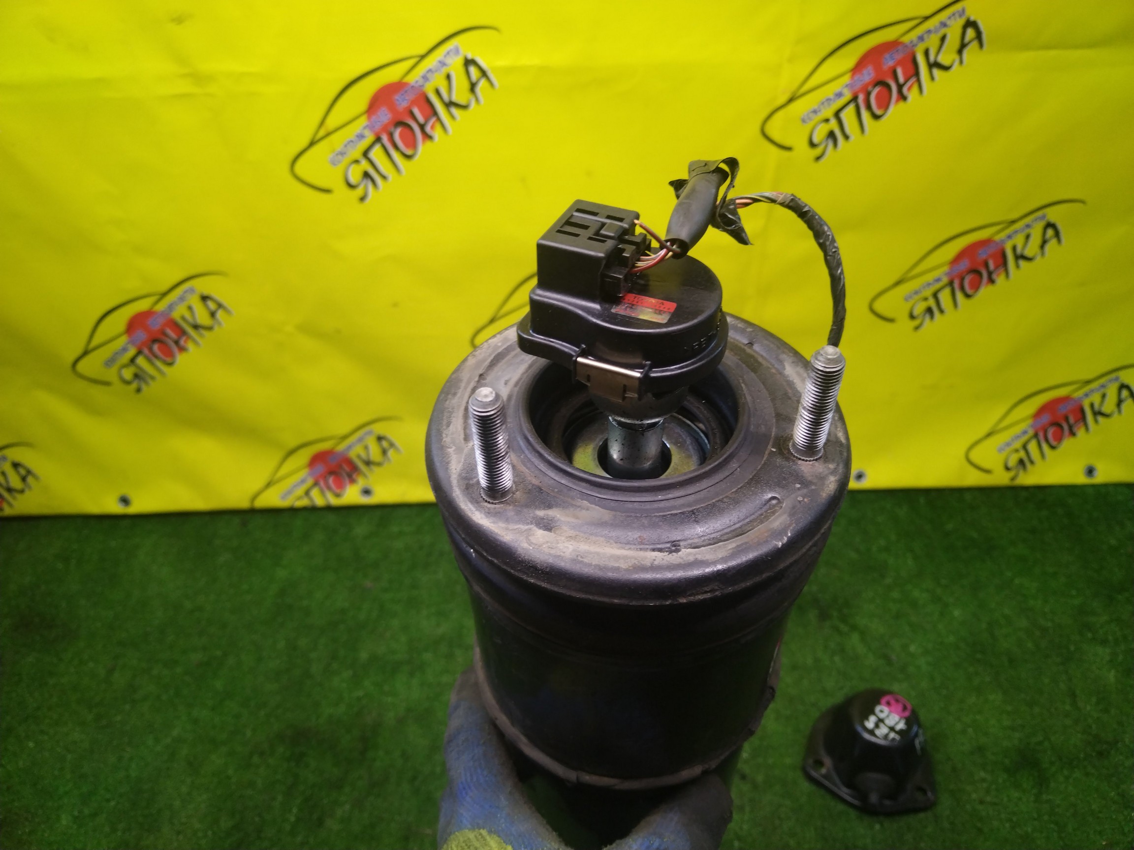 СТОЙКА/TOY/CROWN/UZS186/F/R/ПНЕВМО/2WD/TEMS
