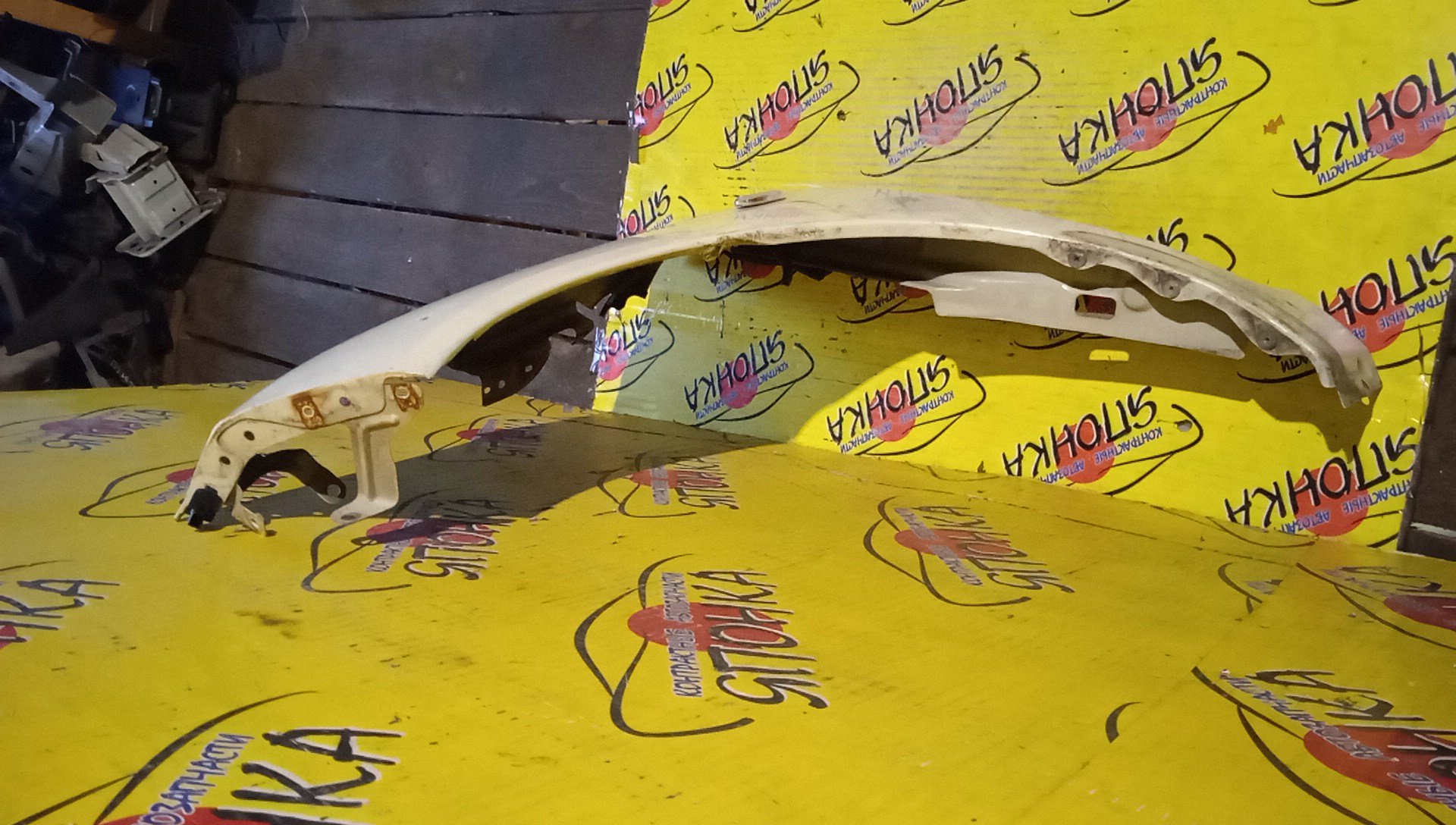 КРЫЛО/NIS/MARCH/MICRA/AK12/BK12/BNK12/K12/YK12/F/L/63101AX030