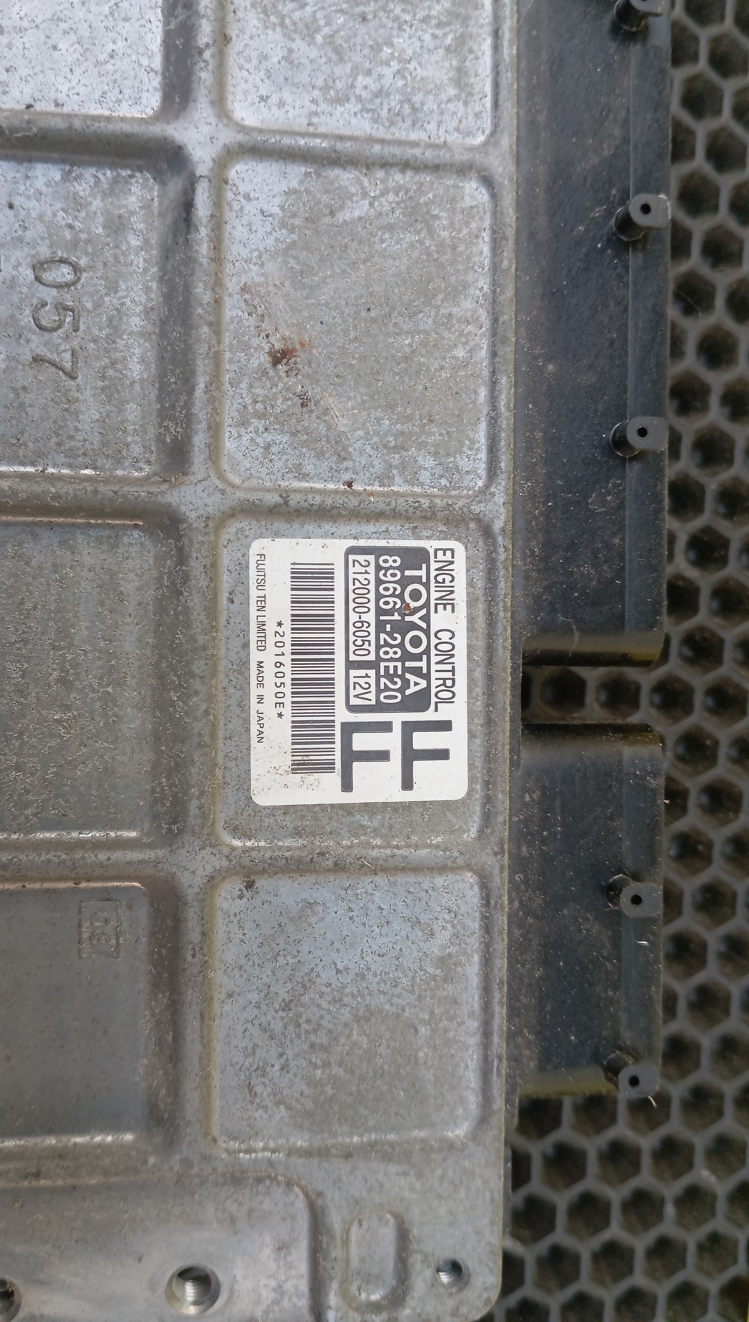 БЛОК EFI/TOY/NOAH/VOXY/ZRR70W/ZRR70G/3ZRFAE/8966128E20
