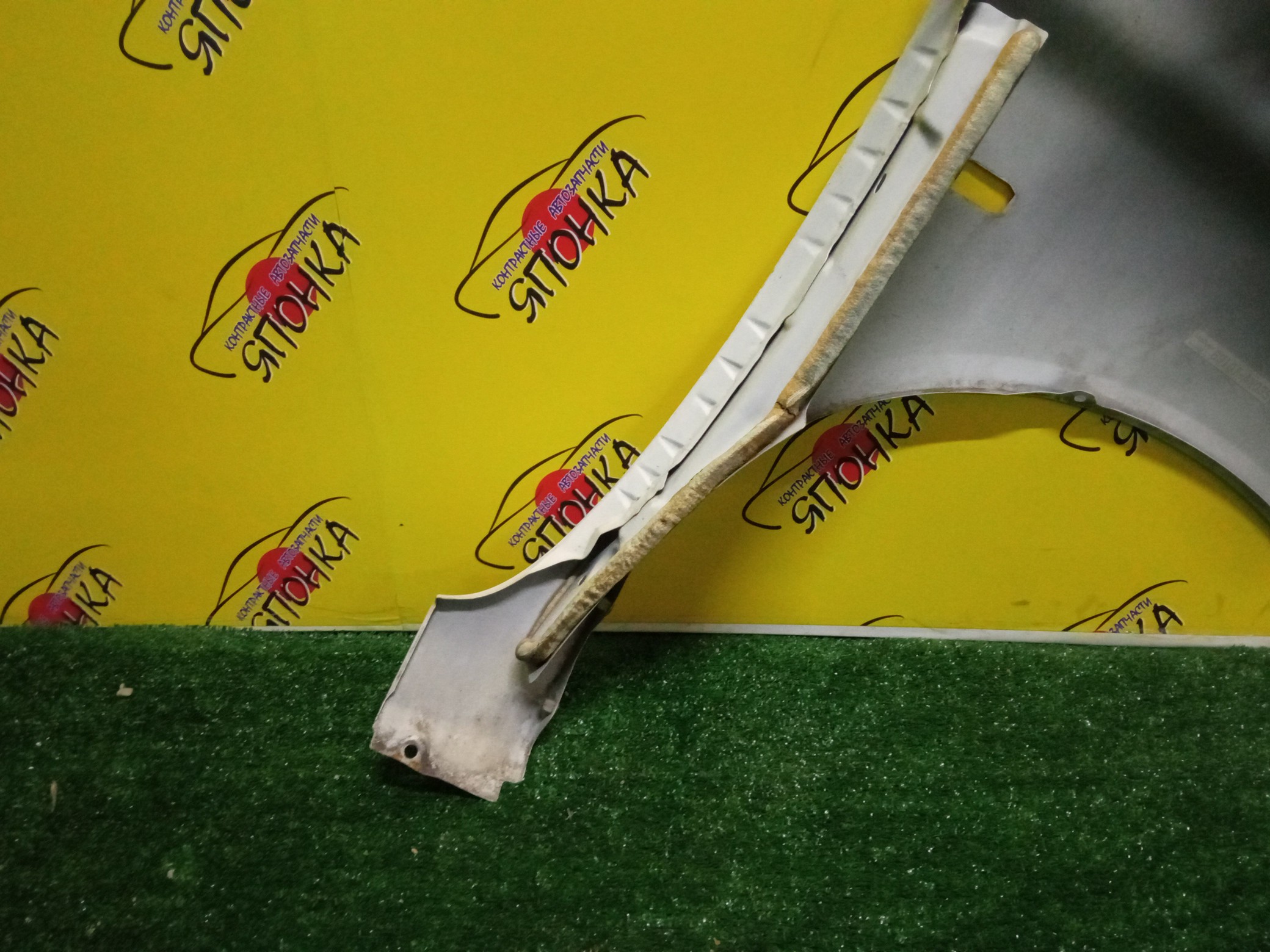 КРЫЛО/NIS/MARCH/MICRA/AK12/BK12/BNK12/K12/YK12/F/L/63101AX030