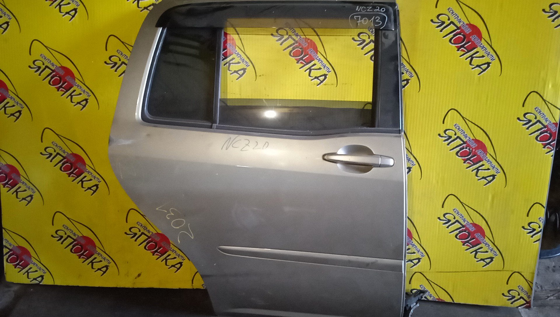 ДВЕРЬ БОКОВАЯ/TOY/RAUM/NCA25/NCZ20/NCZ25/6700346030/B/R