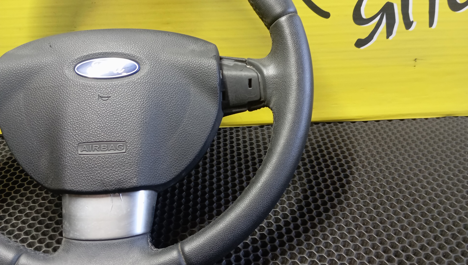 РУЛЬ/FORD/FOCUS 2/CB4/4M513600EL3ZHE/3 ЛУЧА/С AIRBAG