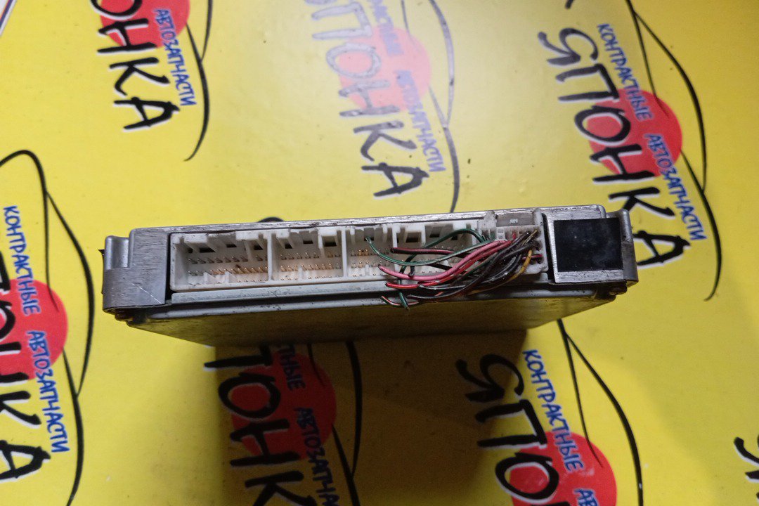 БЛОК EFI/TOY/ESTIMA/MCR30/1MZ/8966128870