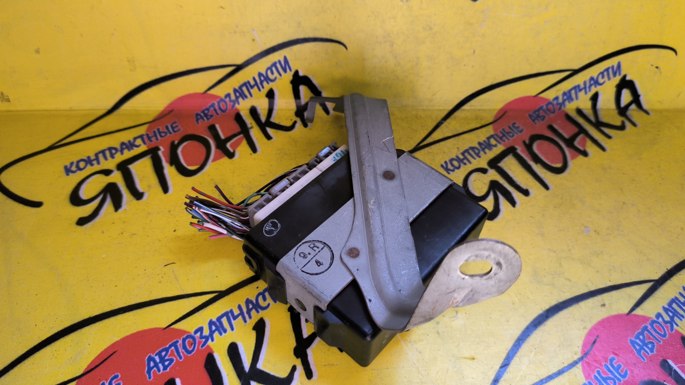 БЛОК УПРАВЛЕНИЯ ABS/TOY/CRESTA/CHASER/MARK II/GX100/X100/8954022230