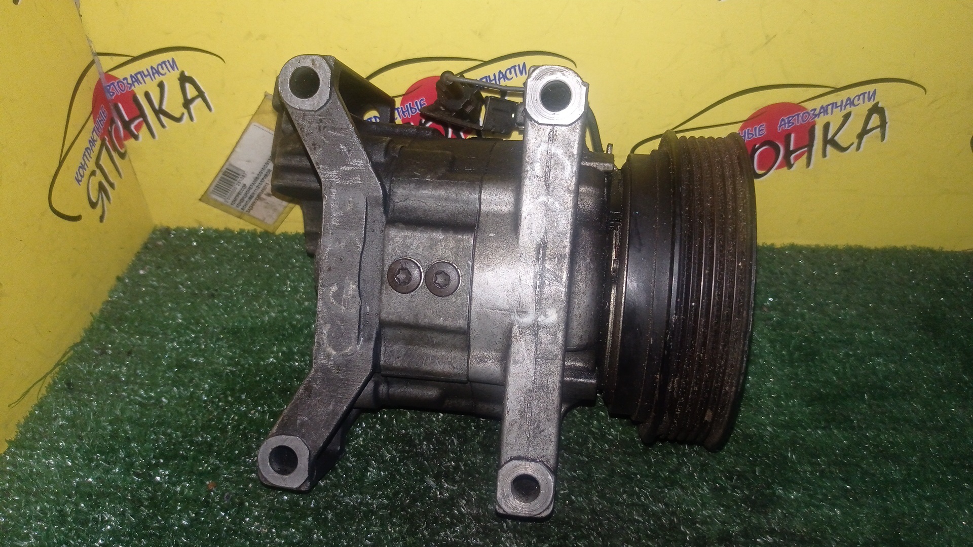 КОМПРЕССОР КОНДИЦИОНЕРА/NIS/CG10/CG13/CGA3/CUBE/MARCH/MICRA/AK11/ANK11/ANZ10/AZ10/FHK11/HK11/K11/WAK11/WK11/Z10/КРИВОЙ ЗАДНИК/92600AN015