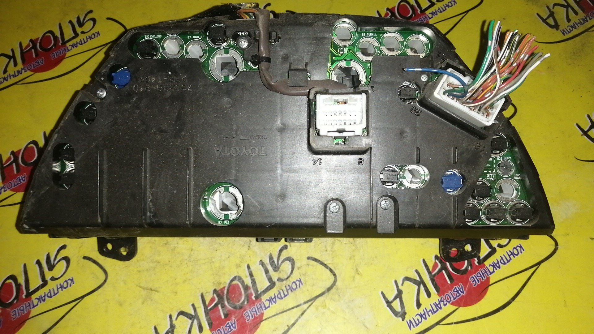 ЩИТОК ПРИБОРОВ/TOY/ALTEZZA/ALTEZZA GITA/GXE10/GXE10W/GXE15W/JCE10W/JCE15W/SXE10/ATM/8322053030