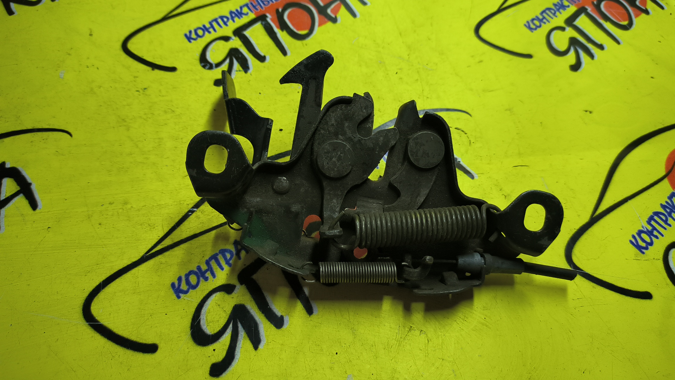 ЗАМОК КАПОТА/NIS/BLUEBIRD SYLPHY/FG10/QG10/QNG10/TG10