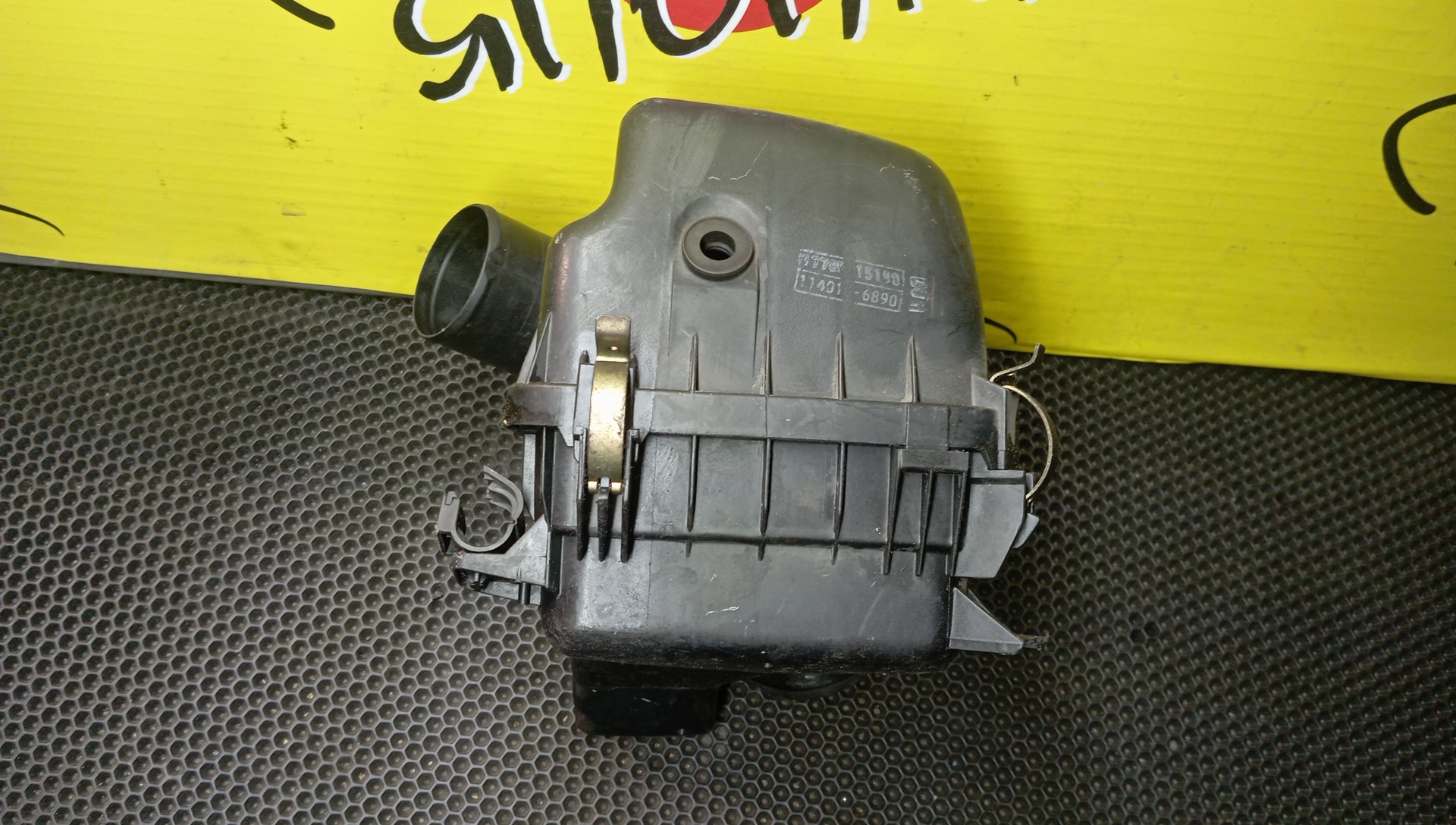 КОРПУС ВОЗДУШНОГО ФИЛЬТРА/TOY/COROLLA/COROLLA LEVIN/COROLLA SPACIO/SPRINTER/SPRINTER CARIB/SPRINTER TRUENO/AE110/AE111/AE111G/AE111N/AE114/AE114G/AE115G/4A-FE/5A-FE/7A-FE/УЦЕНКА