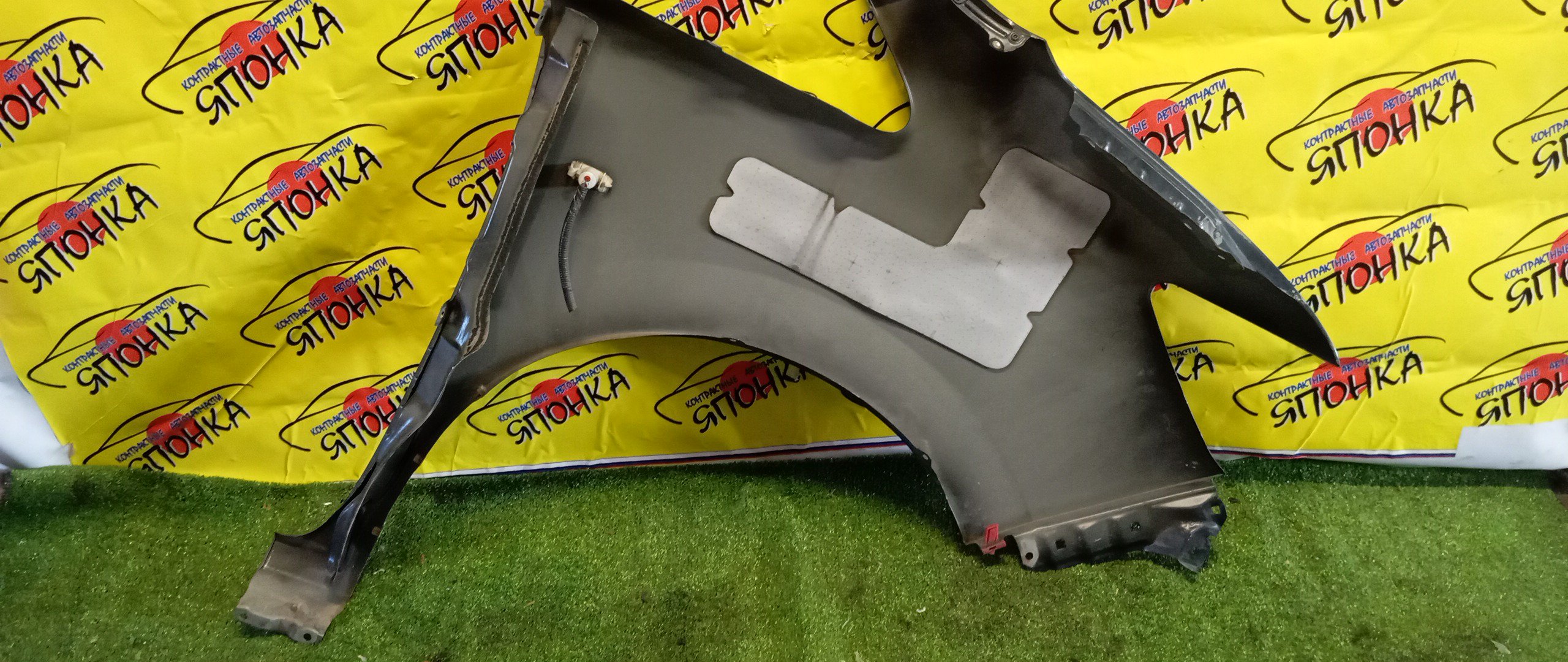 КРЫЛО/NIS/SERENA/C26/FC26/NC26/F/L/С ПОВТОРИТЕЛЕМ