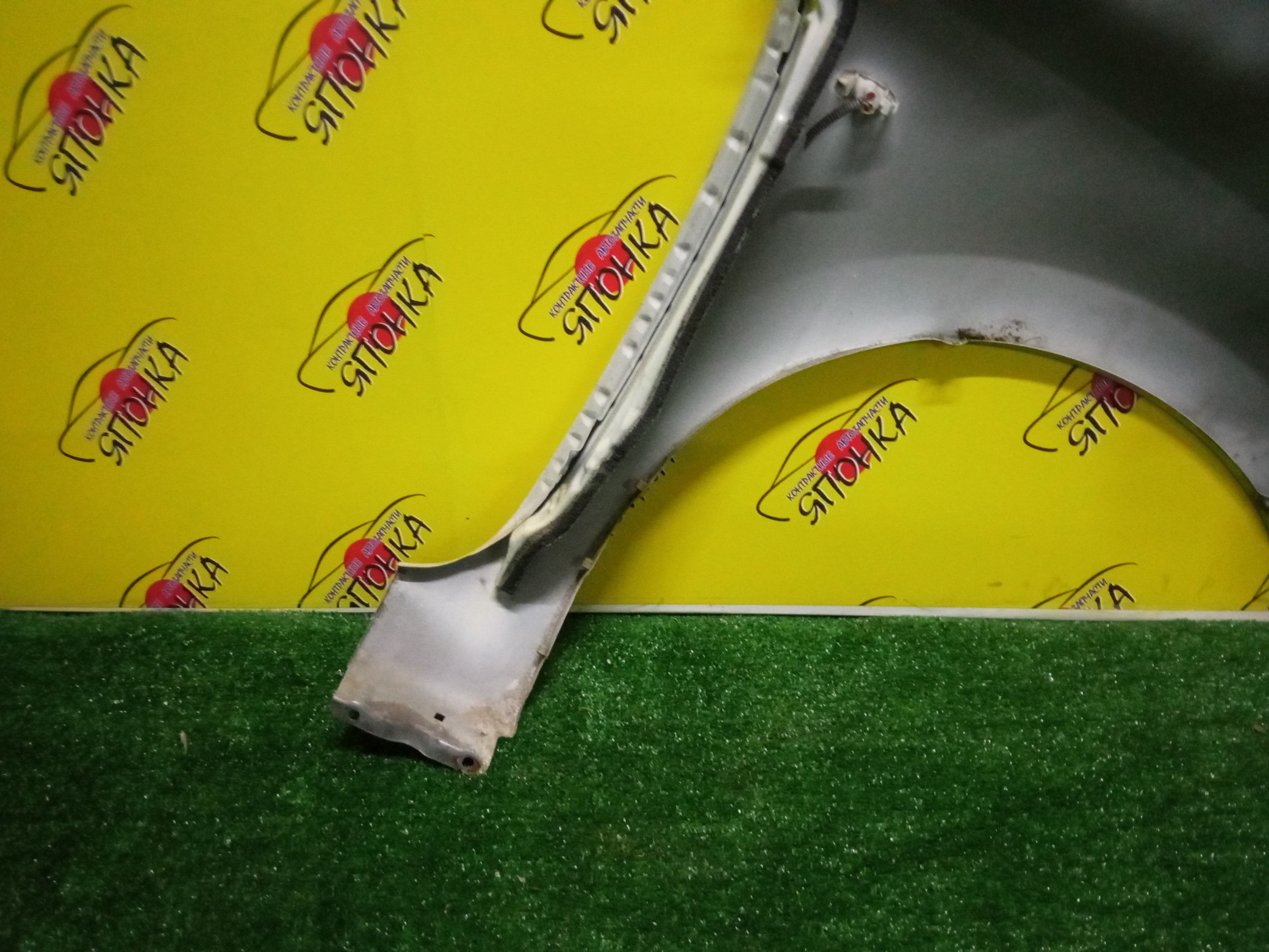 КРЫЛО/NIS/LEAF/AZE0/ZE0/F/L