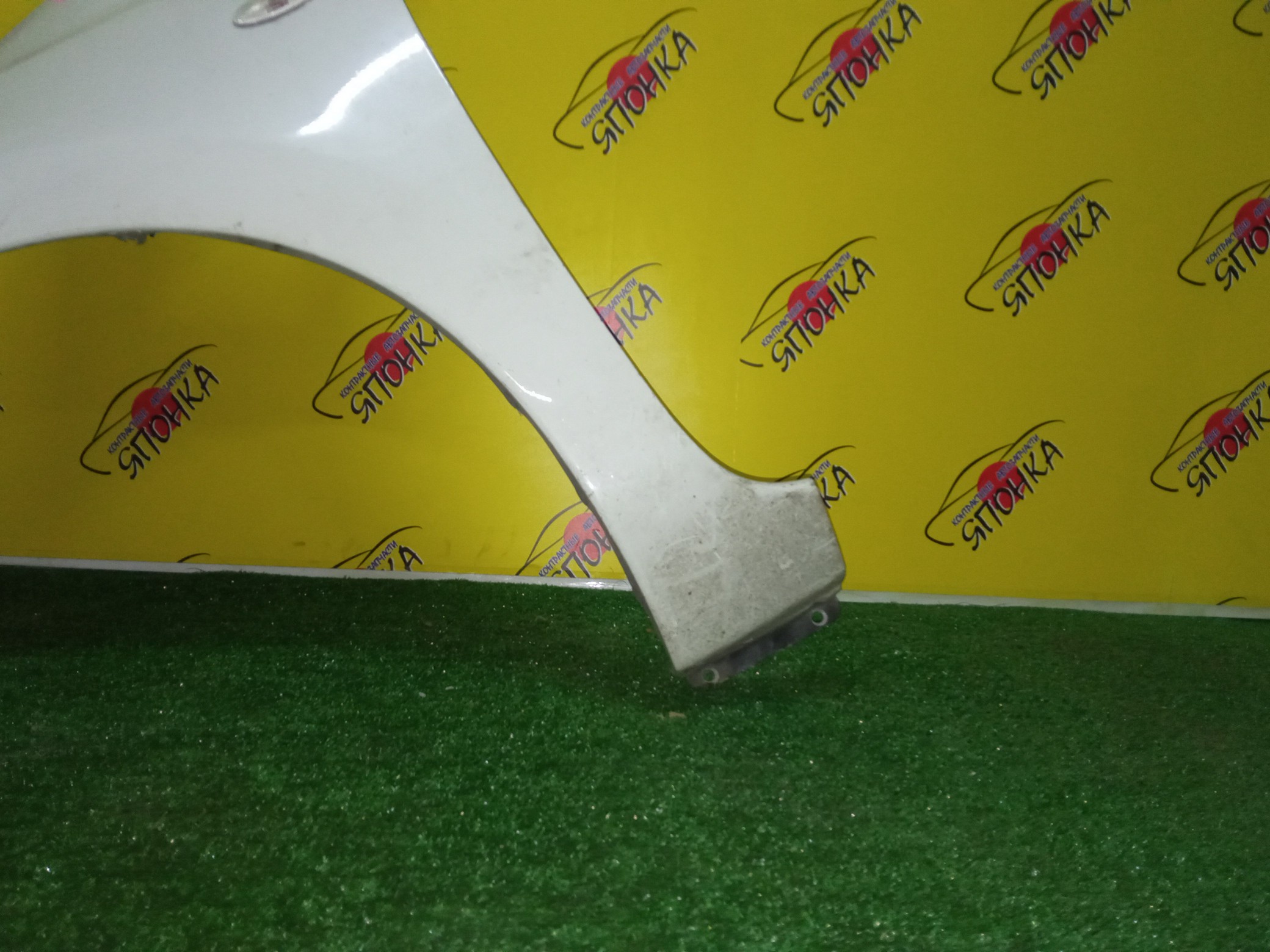 КРЫЛО/NIS/LEAF/AZE0/ZE0/F/L