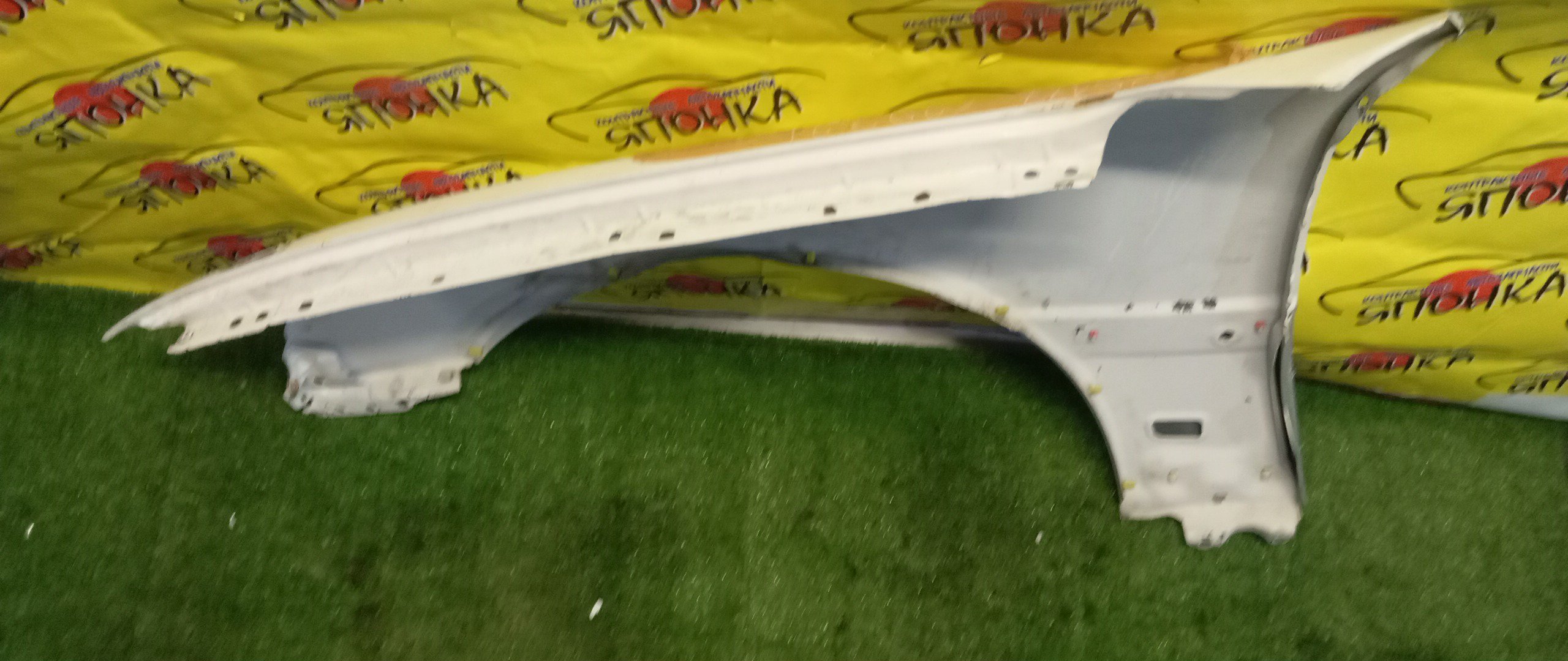 КРЫЛО/TOY/CROWN MAJESTA/UZS171/JZS177/UZS173/UZS175/F/R