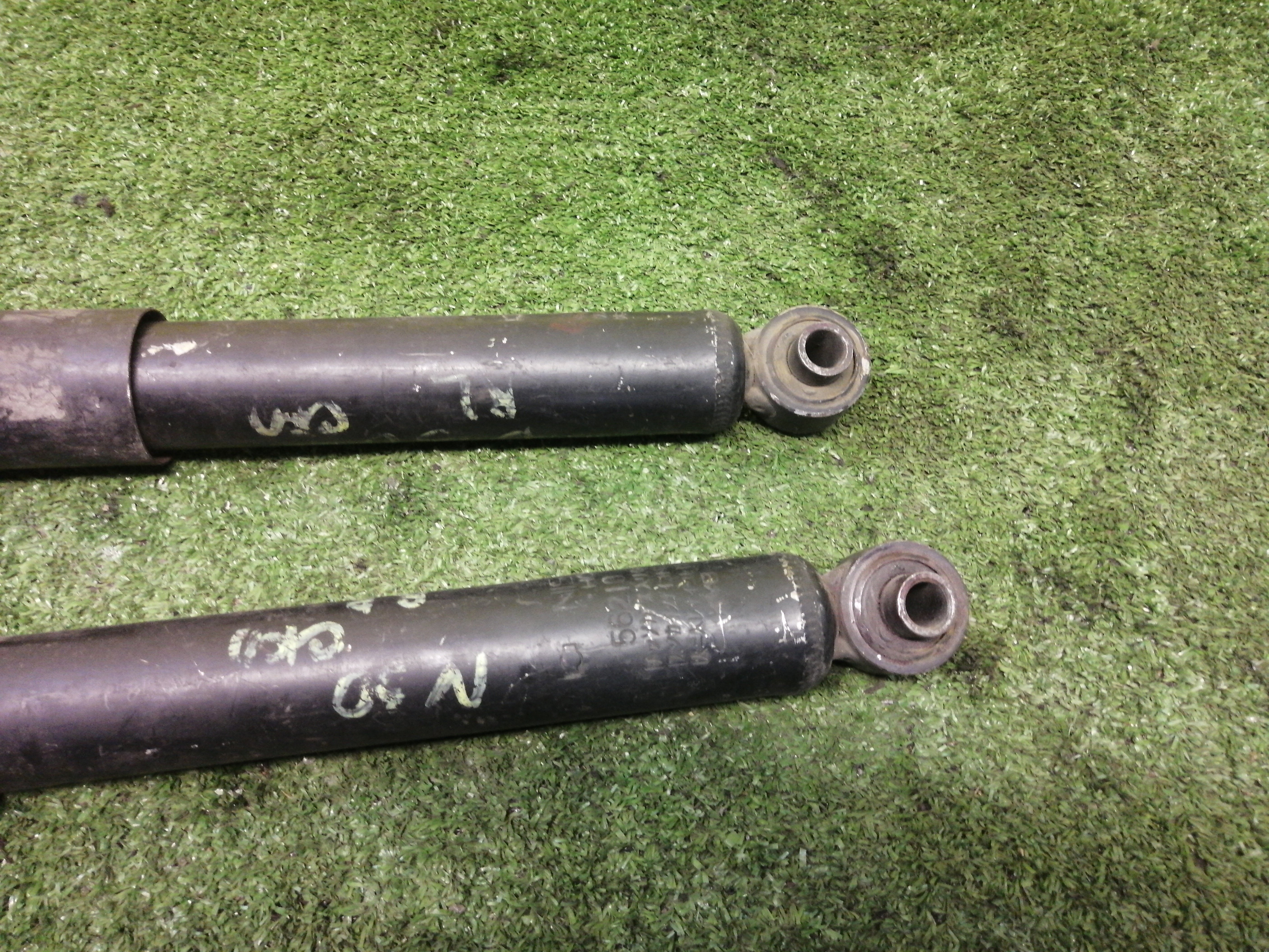 АМОРТИЗАТОР/NIS/R`NESSA/BASSARA/N30/U30/B