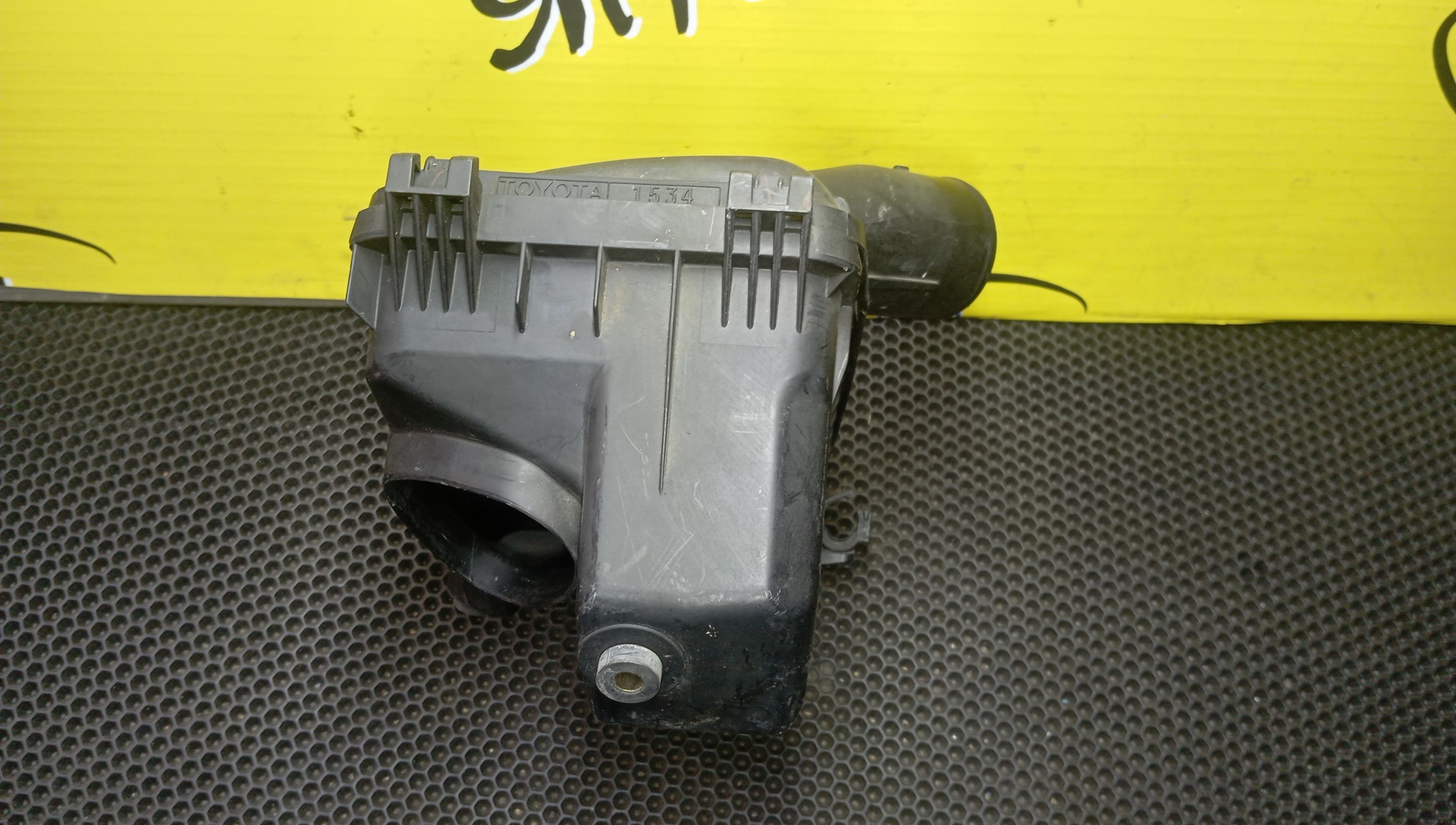 КОРПУС ВОЗДУШНОГО ФИЛЬТРА/TOY/COROLLA/COROLLA LEVIN/COROLLA SPACIO/SPRINTER/SPRINTER CARIB/SPRINTER TRUENO/AE110/AE111/AE111G/AE111N/AE114/AE114G/AE115G/4A-FE/5A-FE/7A-FE