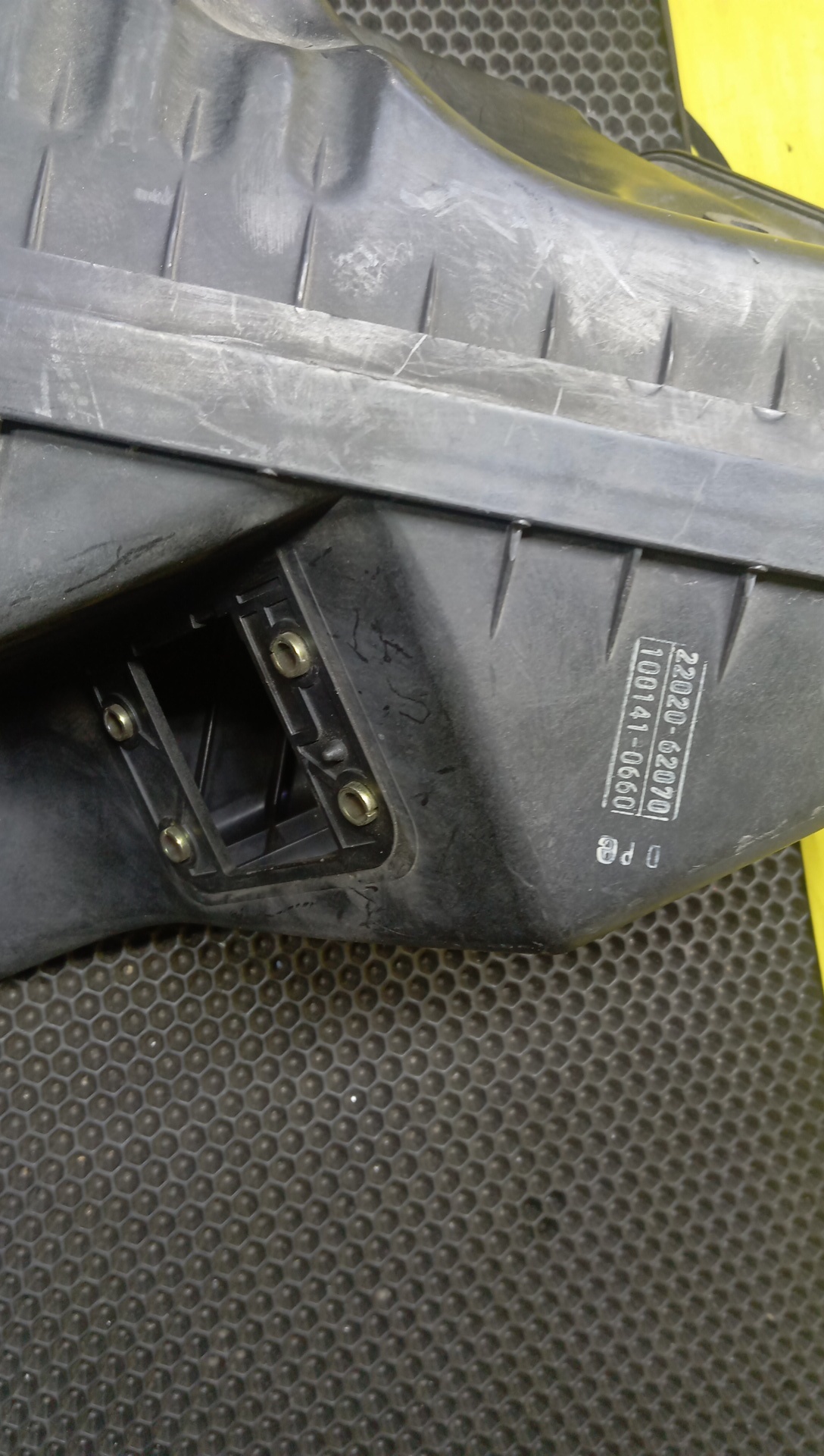 КОРПУС ВОЗДУШНОГО ФИЛЬТРА/TOY/SCEPTER/WINDOM/VCV10/VCV11/3VZ