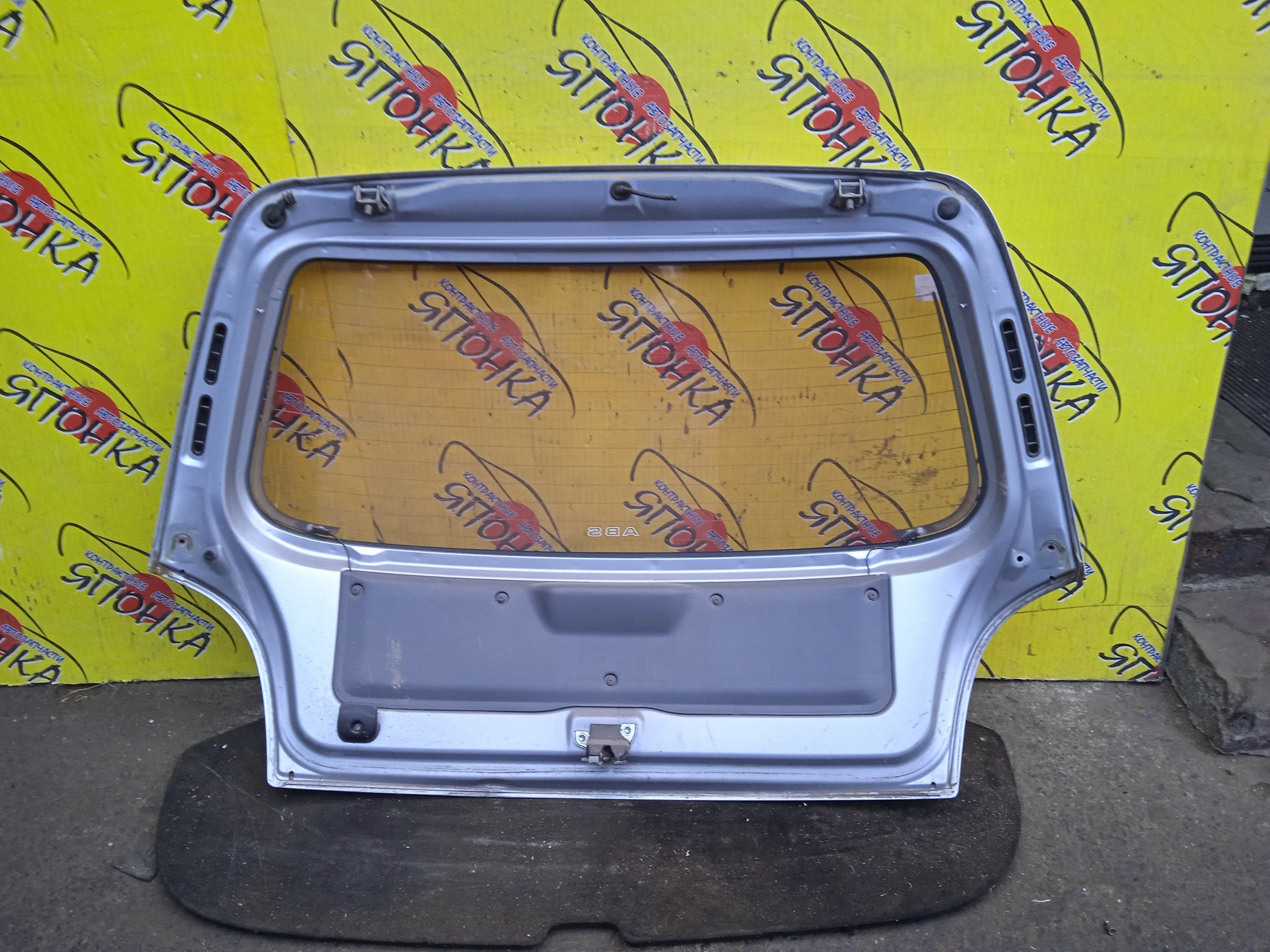 ДВЕРЬ ЗАДНЯЯ/TOY/STARLET/EP91/EP95/NP90/670051C760/670051C750