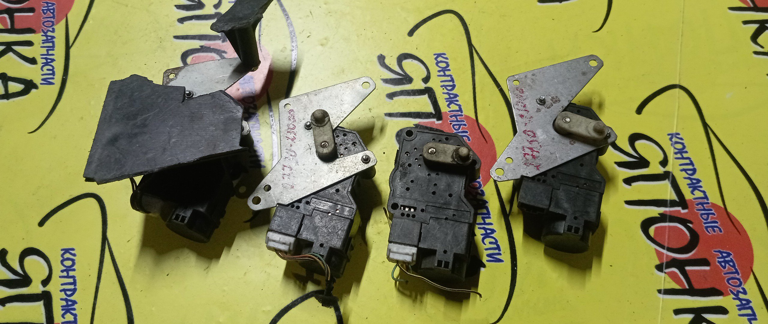 СЕРВОПРИВОД ЗАСЛОНОК ПЕЧКИ/NIS/BLUEBIRD/AVENIR/U14/W11/27730-2J000