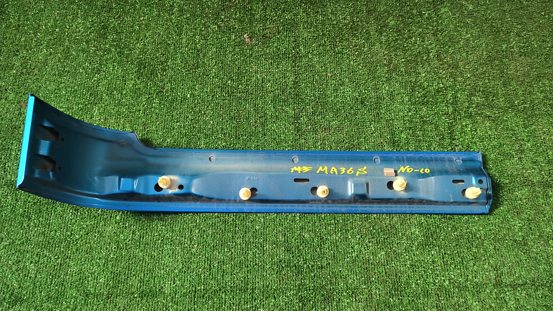 НАКЛАДКА НА КРЫЛО/SUZ/SOLIO/MA36S/MA26S/MA46S/B/R