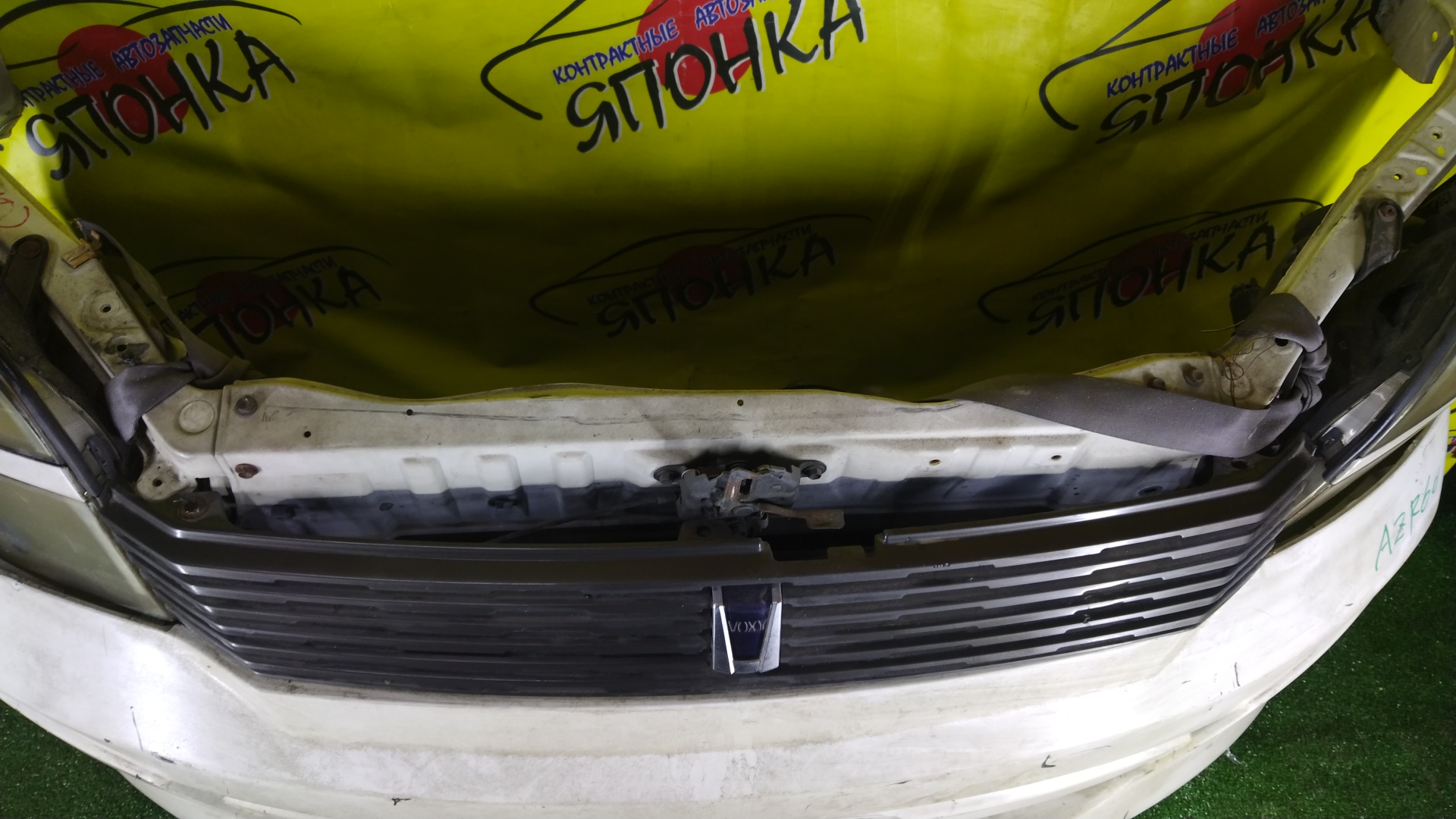 NOSECUT/TOY/VOXY/AZR60G/AZR65G/С ТУМАНКАМИ/1 МОДЕЛЬ/5320128150/5320128160/5202128190