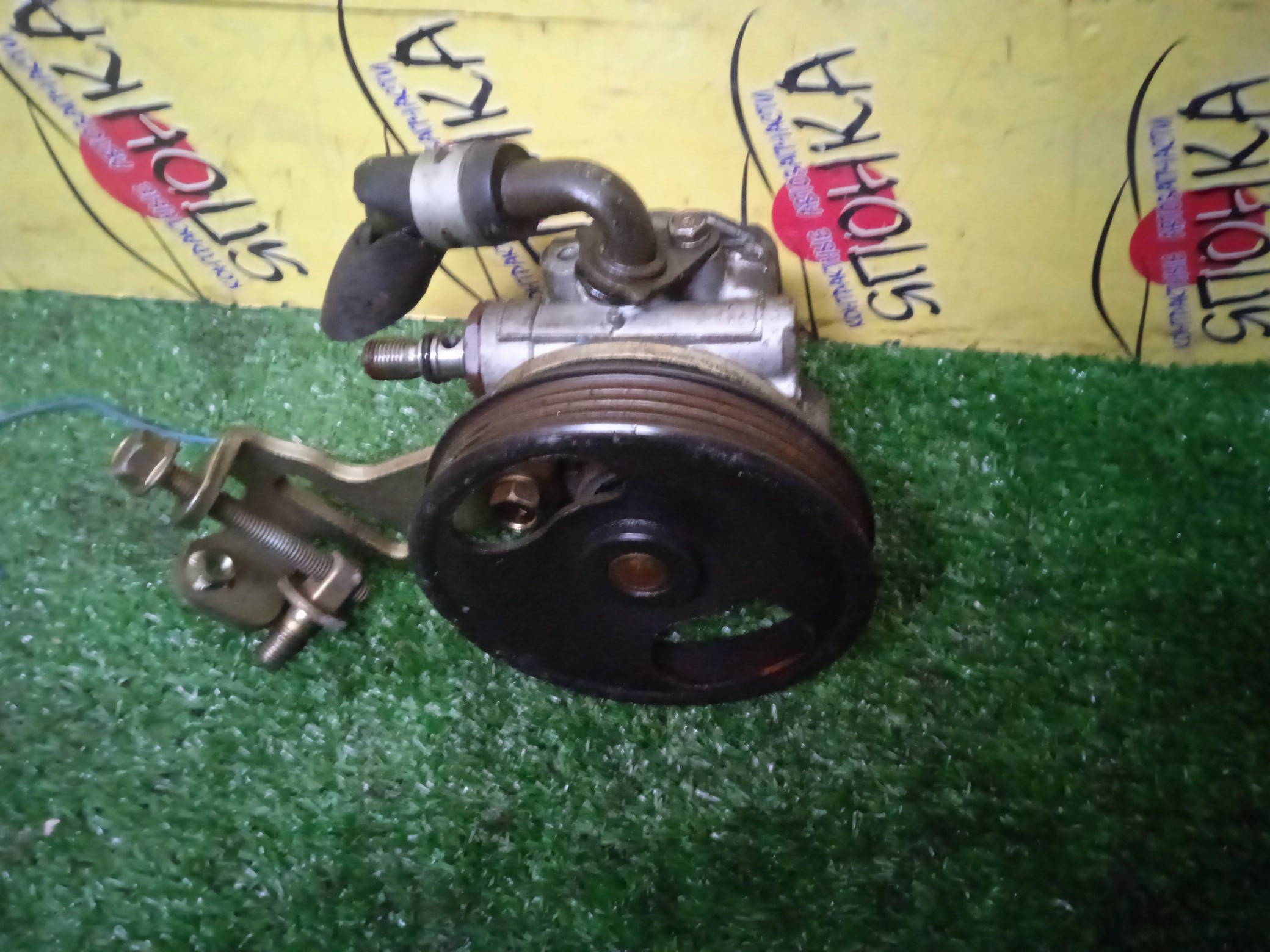 ГУР/MAZ/B3/B5/BP-VE/BP-ZE/FORD/DEMIO/FAMILIA/FESTIVA/ROADSTER/BF5P/BG3P/BG3S/BG5P/BG5S/DW3W/DW5W/NB8C/4 РУЧ.