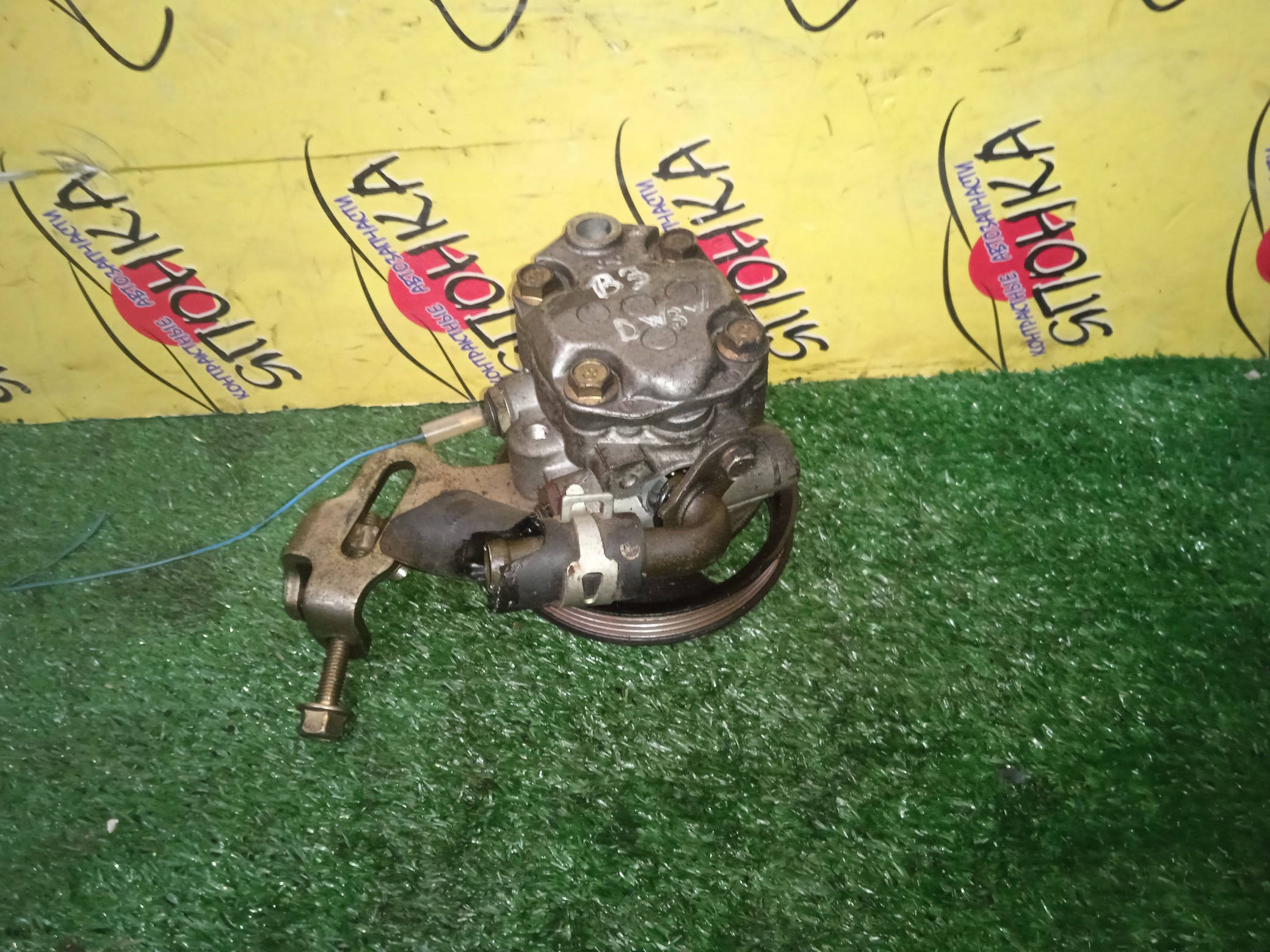 ГУР/MAZ/B3/B5/BP-VE/BP-ZE/FORD/DEMIO/FAMILIA/FESTIVA/ROADSTER/BF5P/BG3P/BG3S/BG5P/BG5S/DW3W/DW5W/NB8C/4 РУЧ.