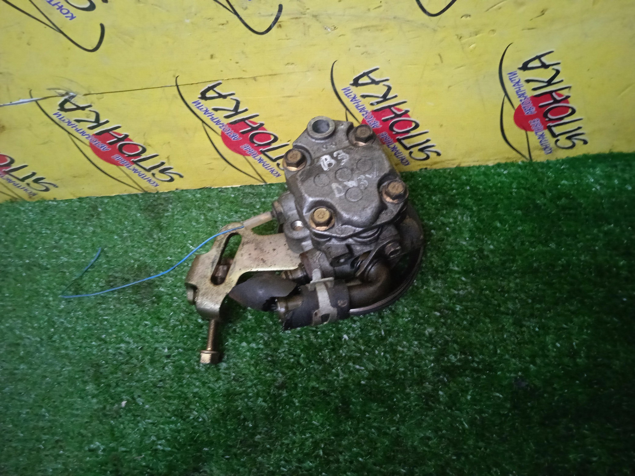 ГУР/MAZ/B3/B5/BP-VE/BP-ZE/FORD/DEMIO/FAMILIA/FESTIVA/ROADSTER/BF5P/BG3P/BG3S/BG5P/BG5S/DW3W/DW5W/NB8C/4 РУЧ.