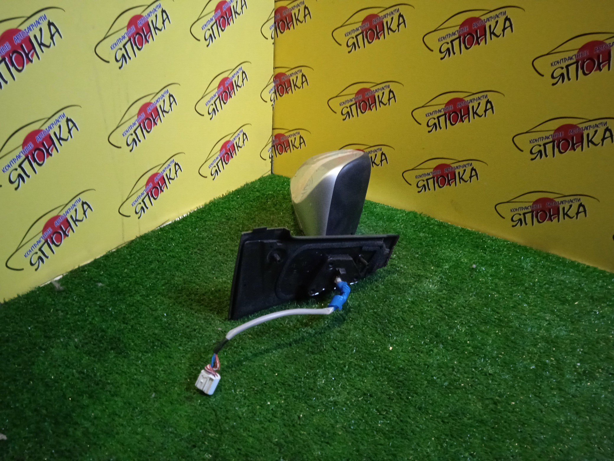 ЗЕРКАЛО/TOY/VITZ/YARIS/KSP130/NCP131/NHP130/NSP130/NSP135/7 КОНТ./R/С ПОВТОРИТЕЛЕМ