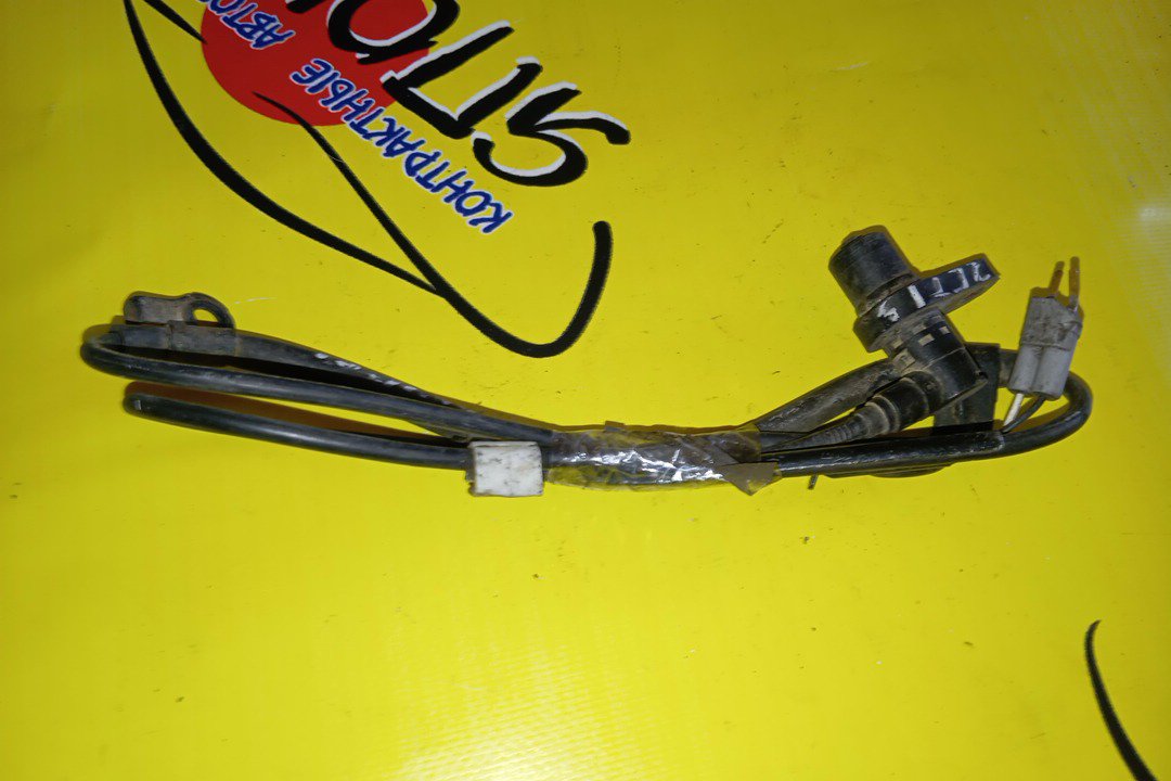 ДАТЧИК ABS/TOY/OPA/ACT10/ZCT10/ZCT15/ZNE10/AZT240/AZT241/F/L/УЦЕНКА