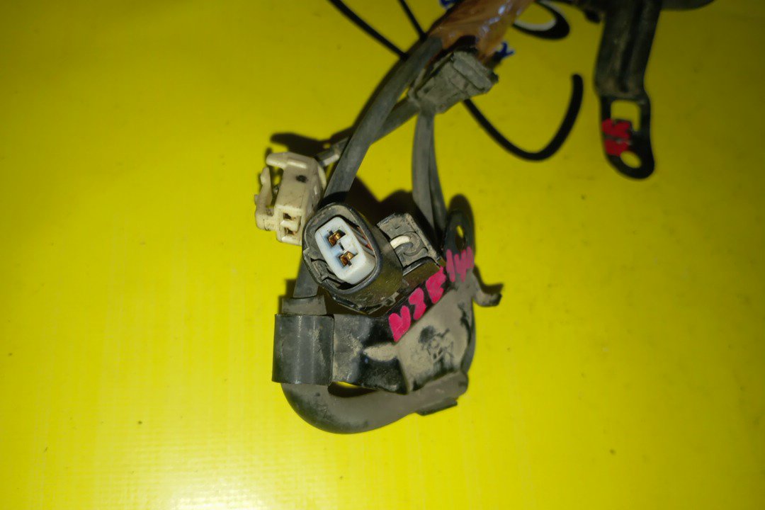 ДАТЧИК ABS/TOY/COROLLA/FIELDER/NZE144/B/R