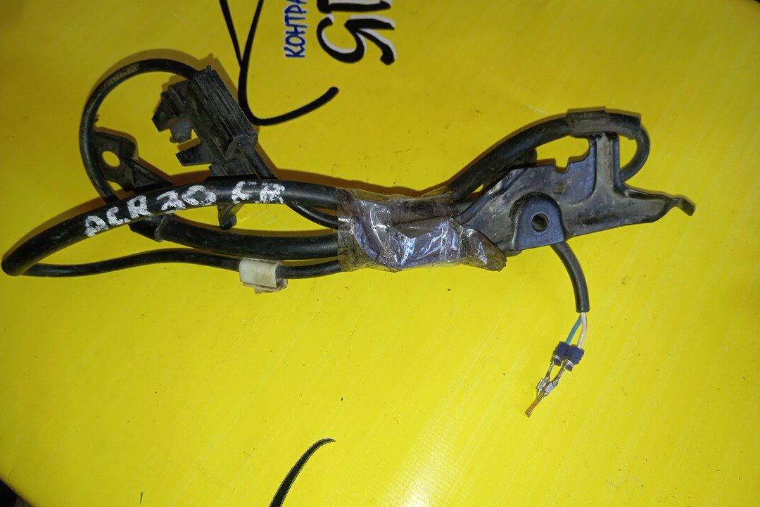 ДАТЧИК ABS/TOY/ALPHARD/ESTIMA/ESTIMA HYBRID/PREVIA/TARAGO/ACR30W/ACR40W/AHR10W/ANH10W/ANH15W/ATH10W/MCR30W/MCR40W/MNH10W/MNH15W/F/R