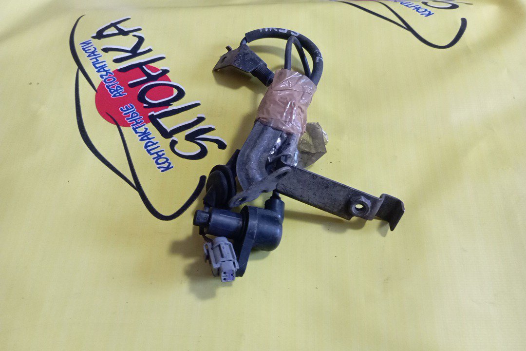 ДАТЧИК ABS/NIS/SKYLINE/HR33/F/L